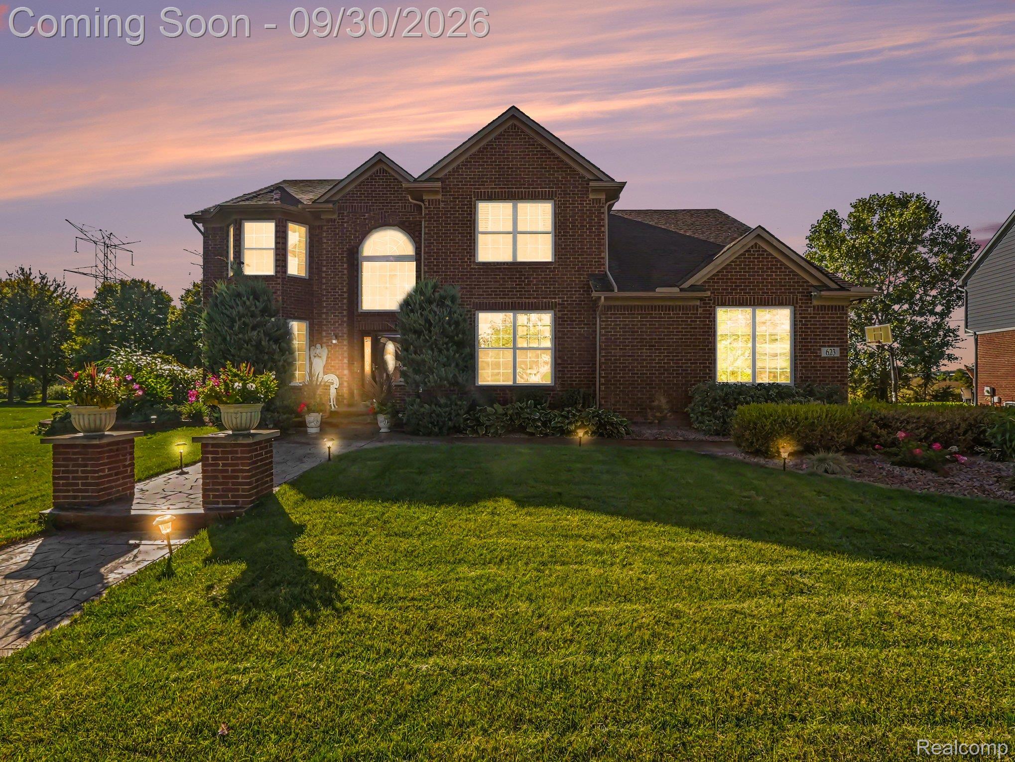 623 Ambleside Lane Property Photo 1