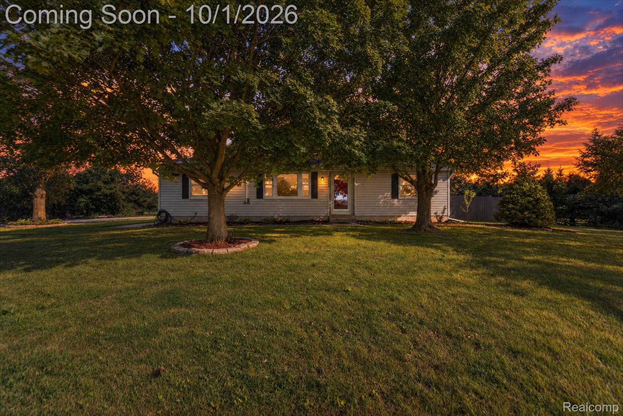 5212 N Fowlerville Road Property Photo 1