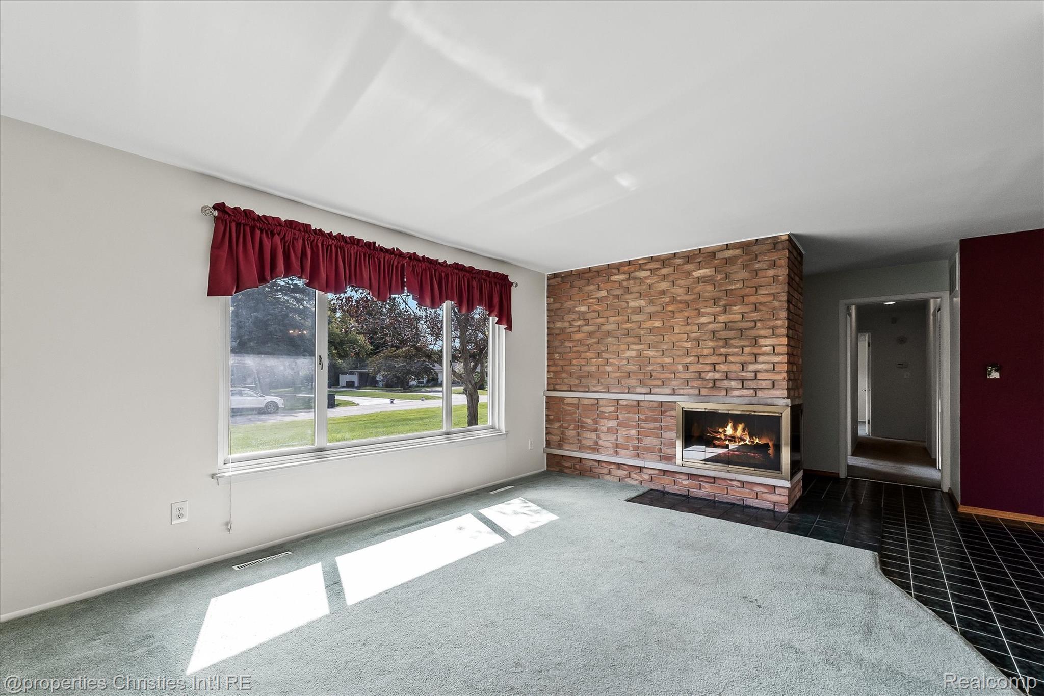 1311 Winchcombe Drive Property Photo 7