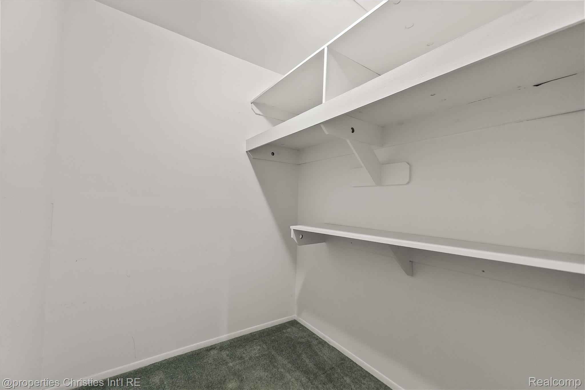 1311 Winchcombe Drive Property Photo 22