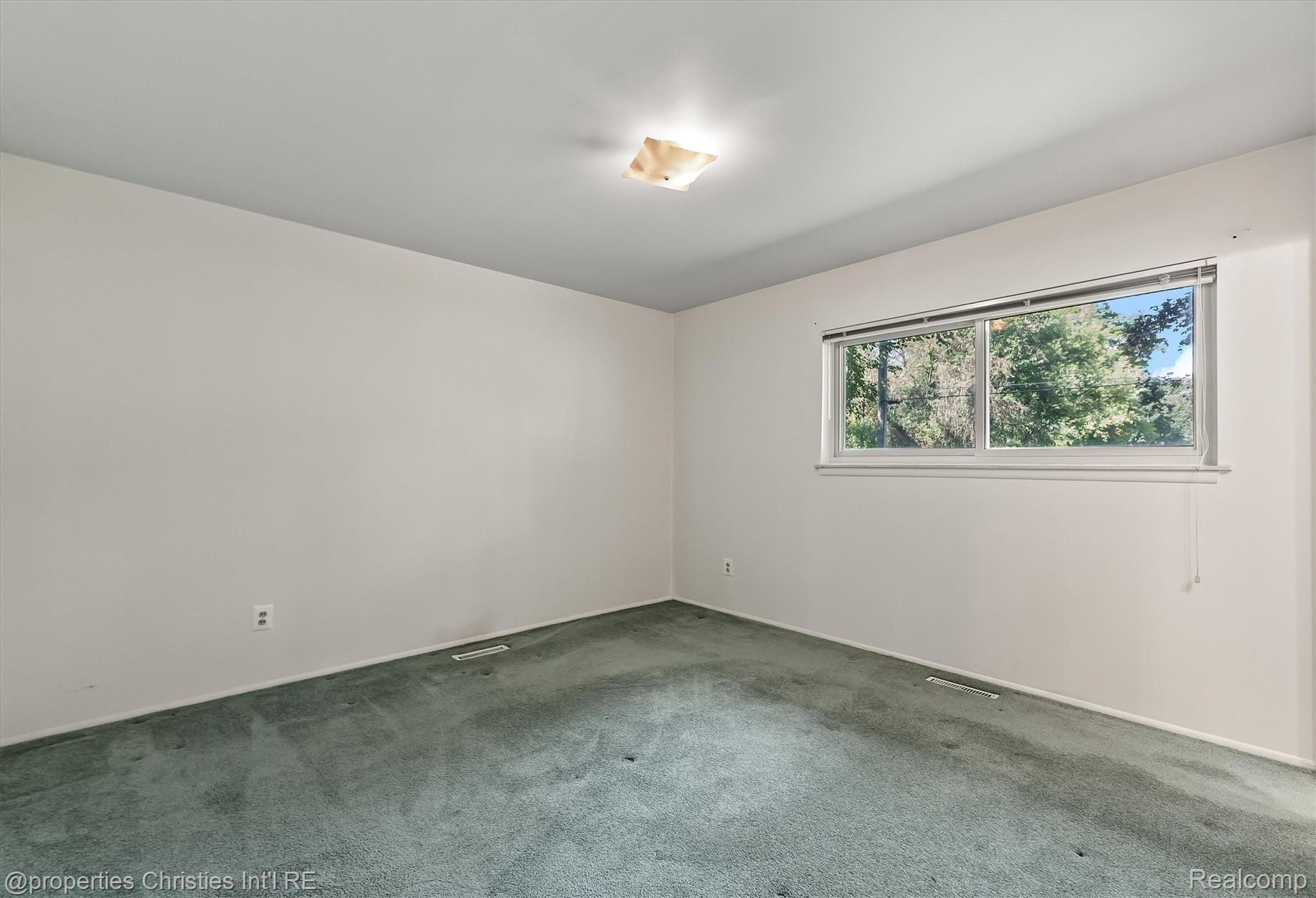 1311 Winchcombe Drive Property Photo 24