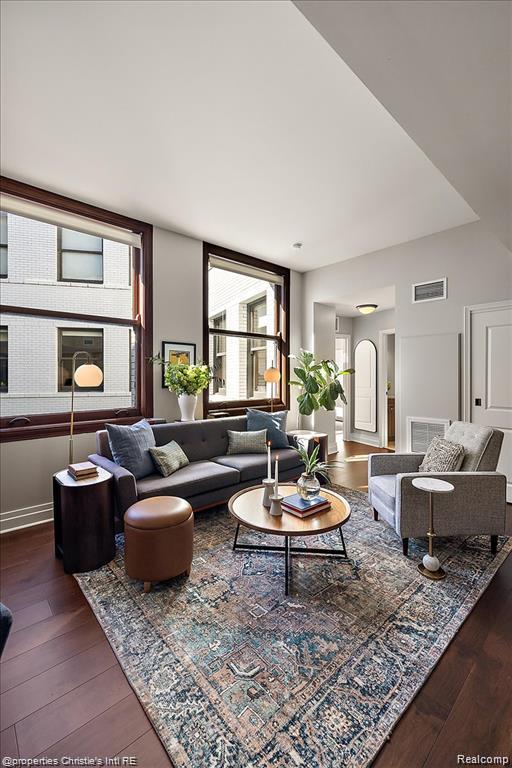 1 Park Avenue 1704 Property Photo 21