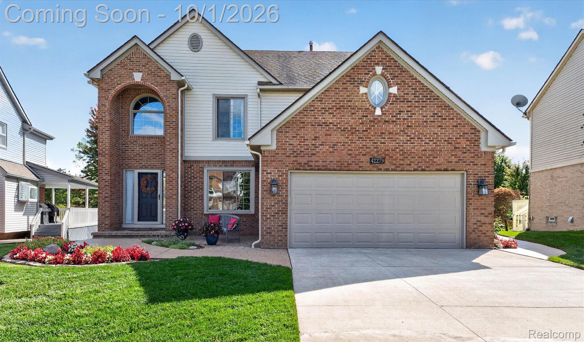 42279 Chase Drive Property Photo 1