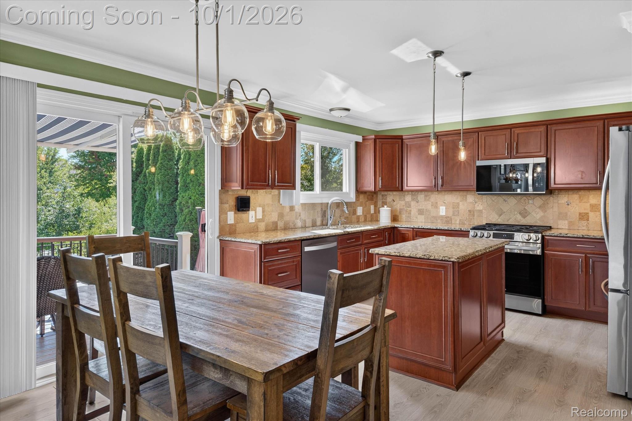 42279 Chase Drive Property Photo 13