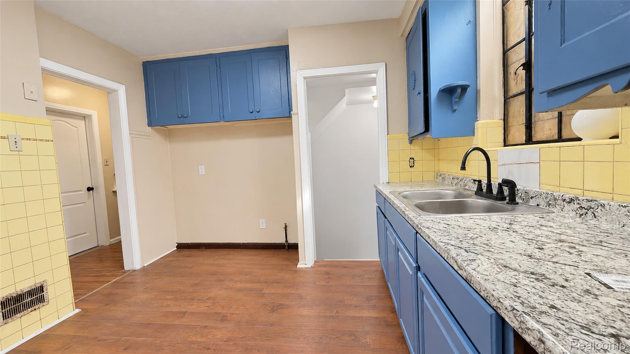 20144 Stotter Street Property Photo 10