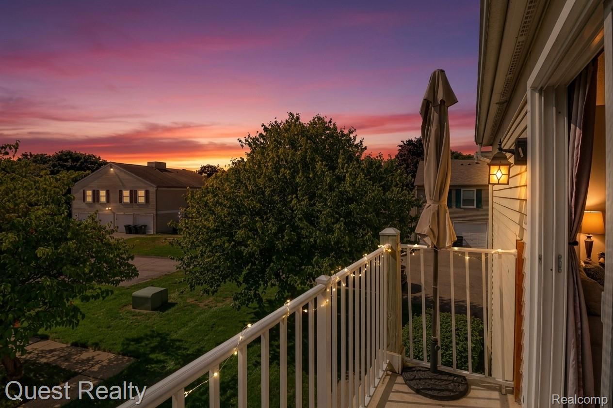 3232 Birchcreek Court Property Photo 16