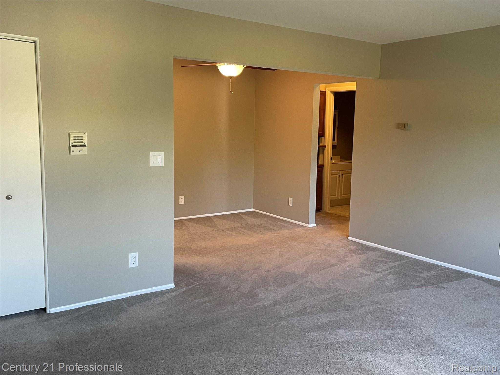 810 Plate Street 205 Property Photo 14