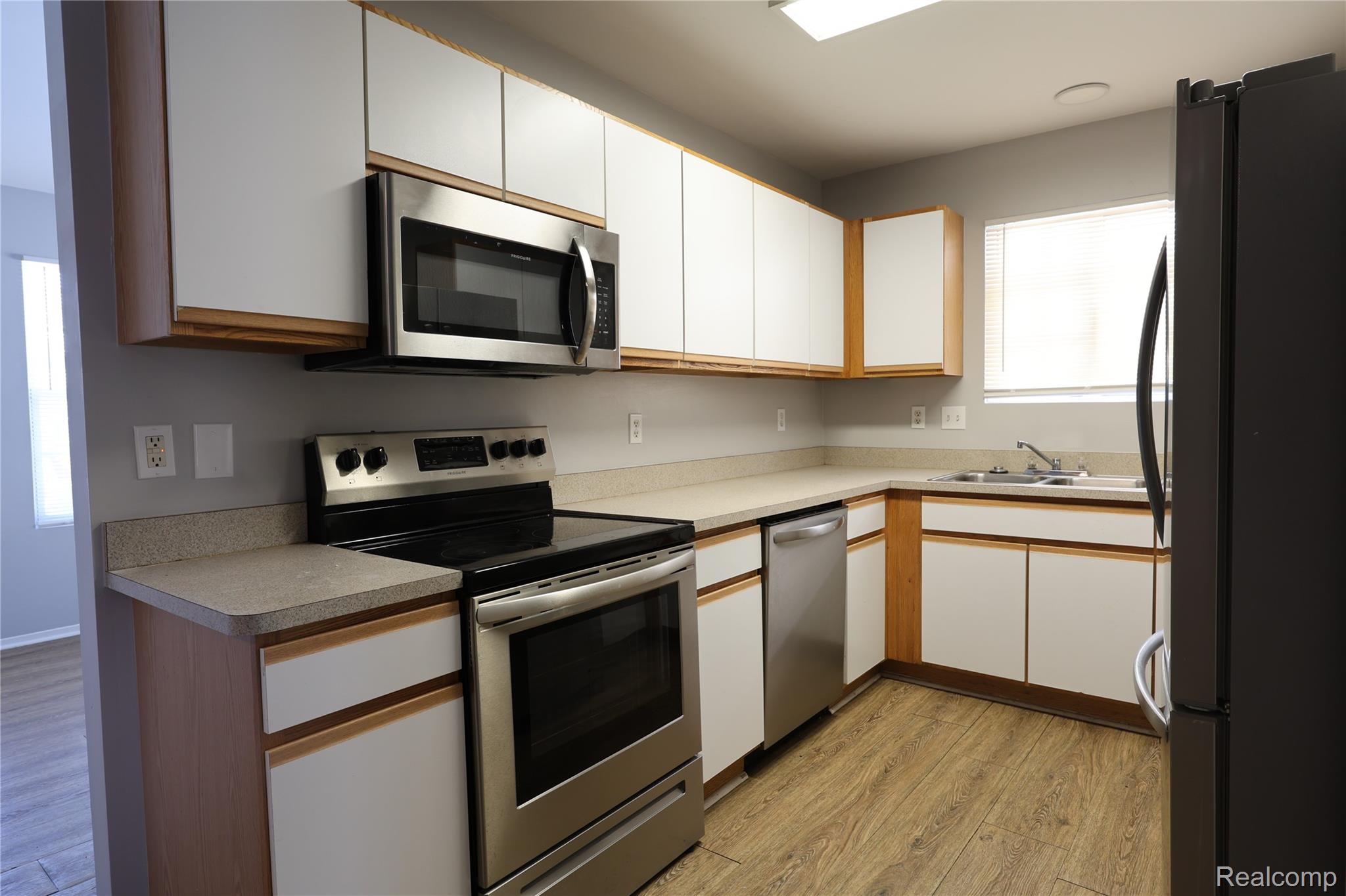 23312 Cornerstone Village Drive Property Photo 8