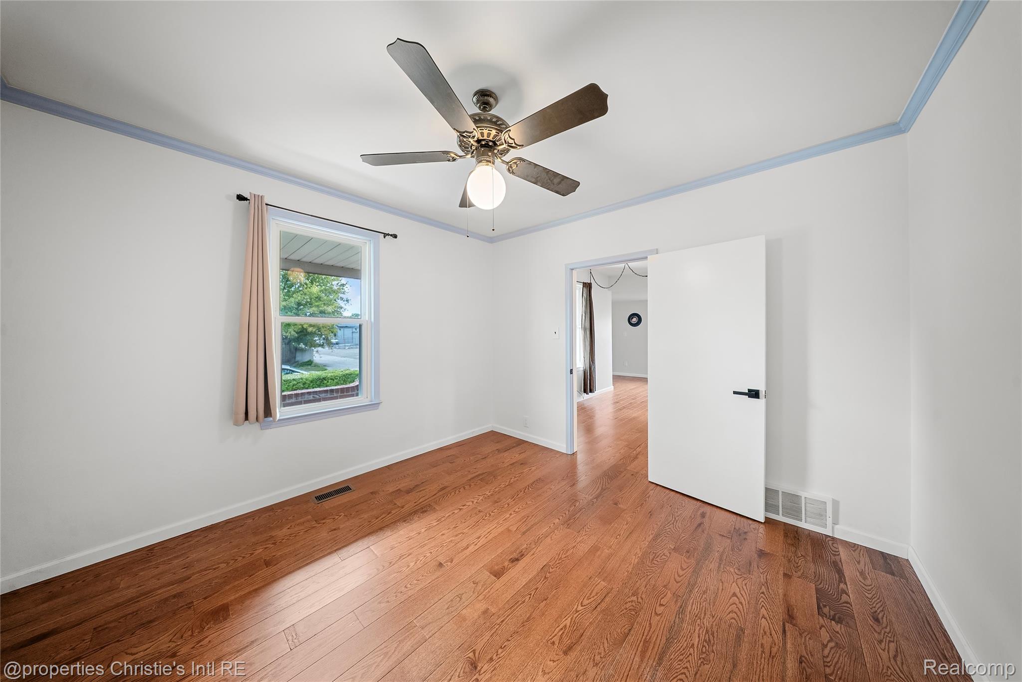 16243 Owen Avenue Property Photo 11