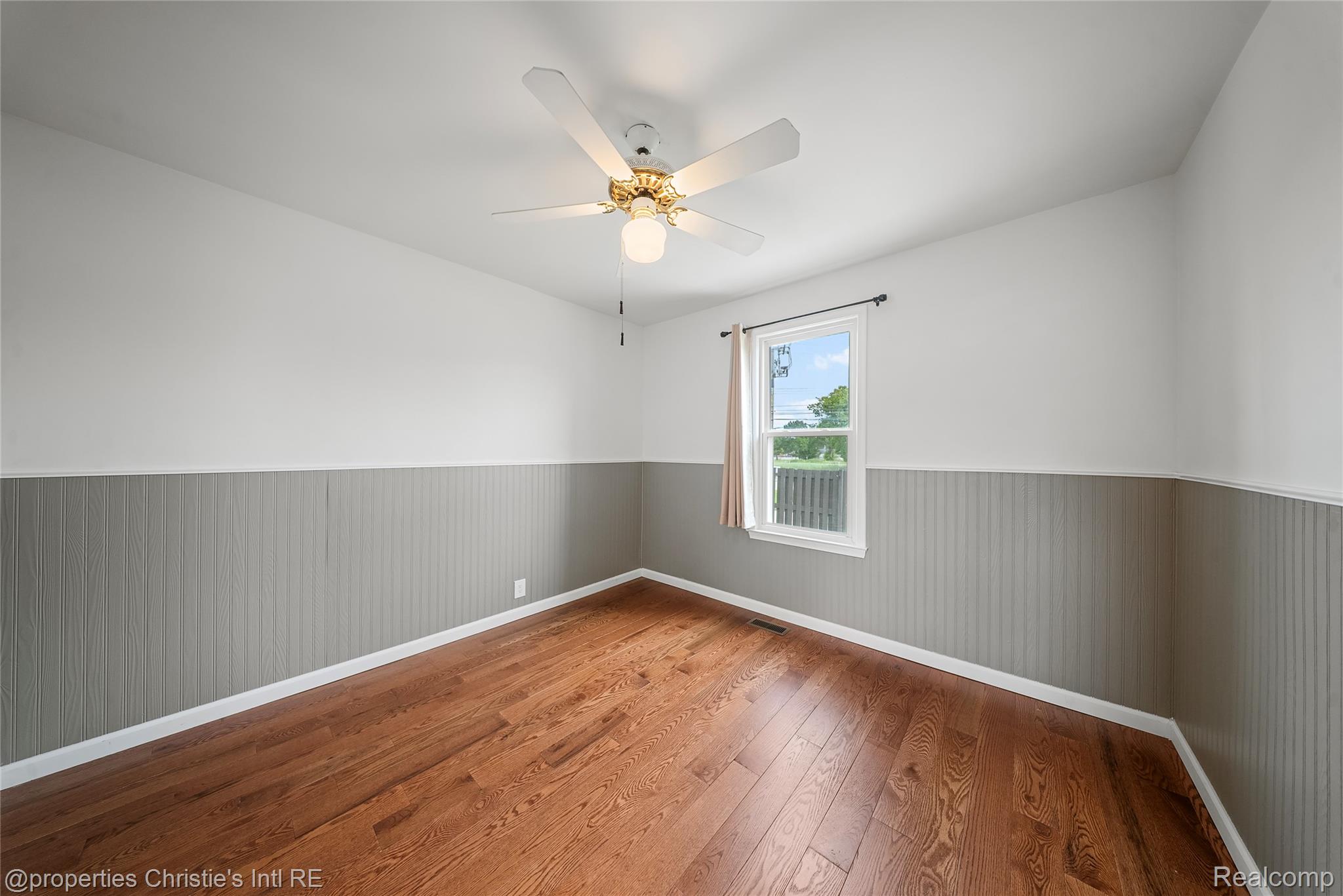 16243 Owen Avenue Property Photo 12