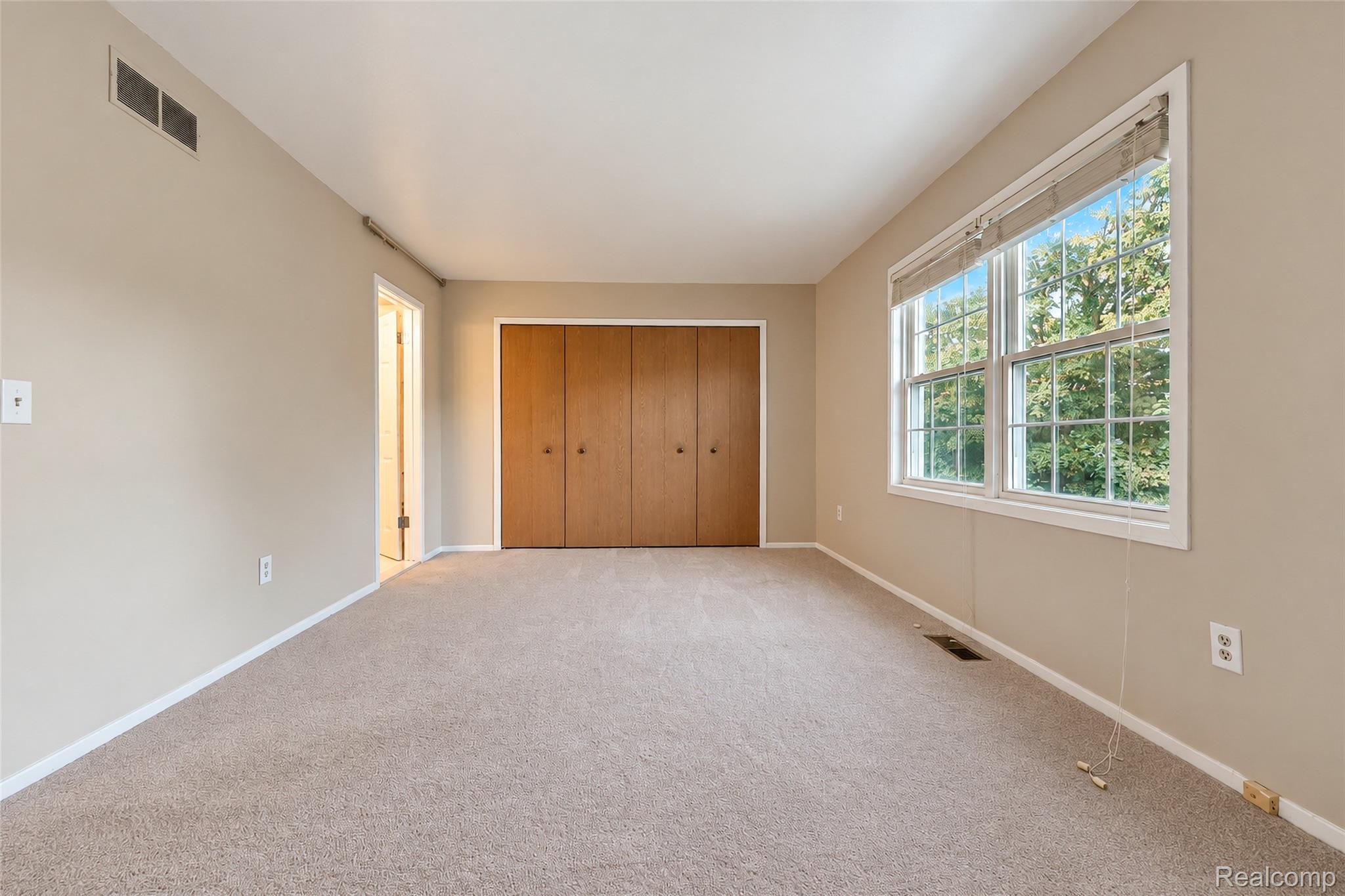 24244 Bashian Drive Property Photo 19