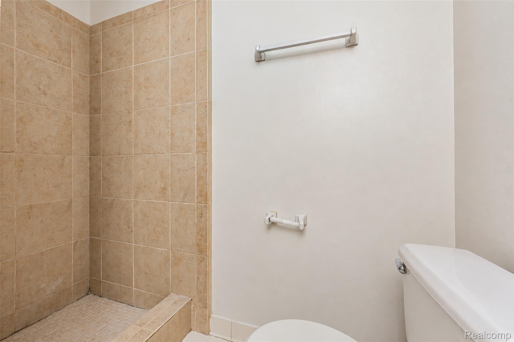 24244 Bashian Drive Property Photo 21