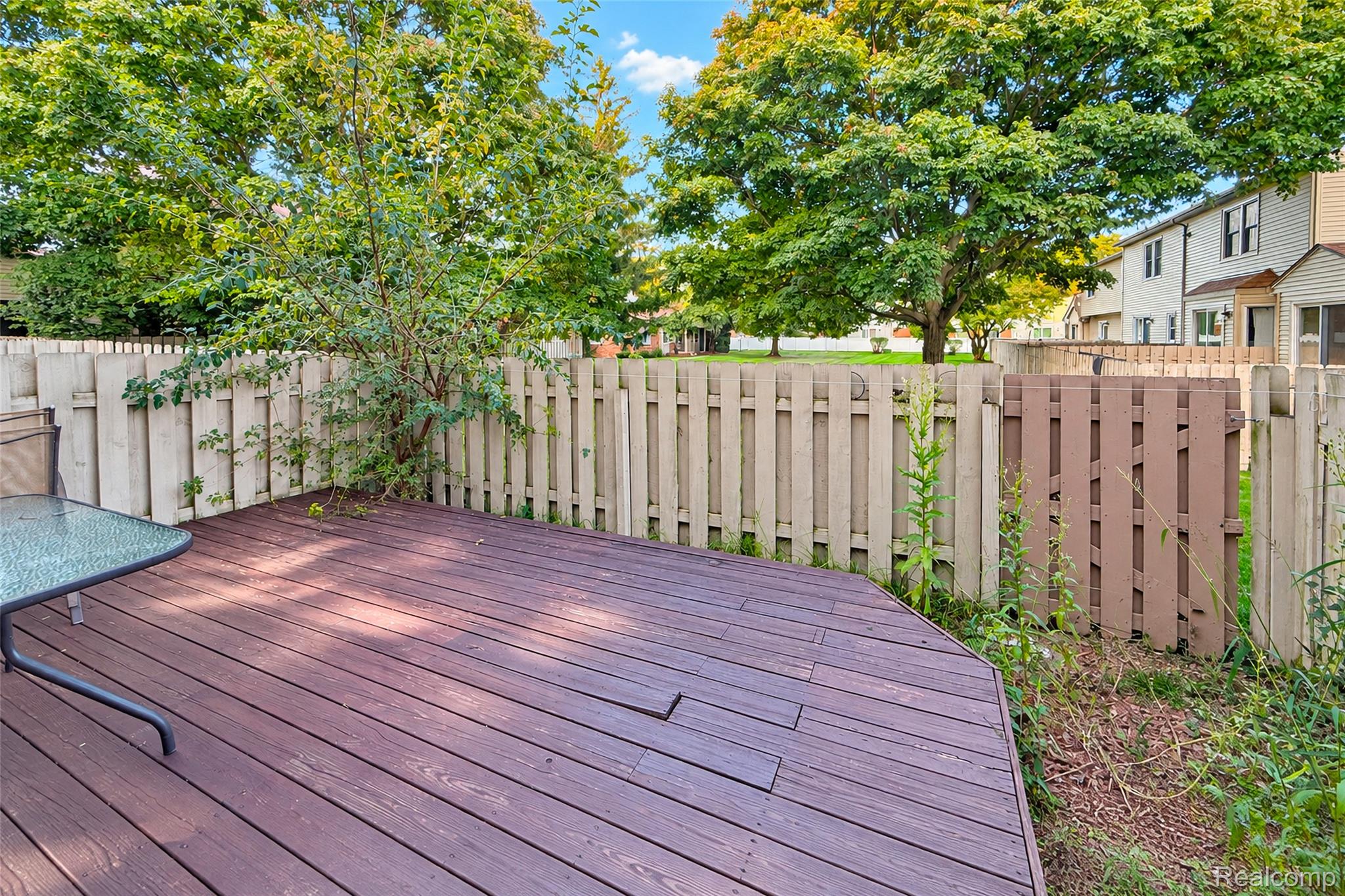 24244 Bashian Drive Property Photo 33