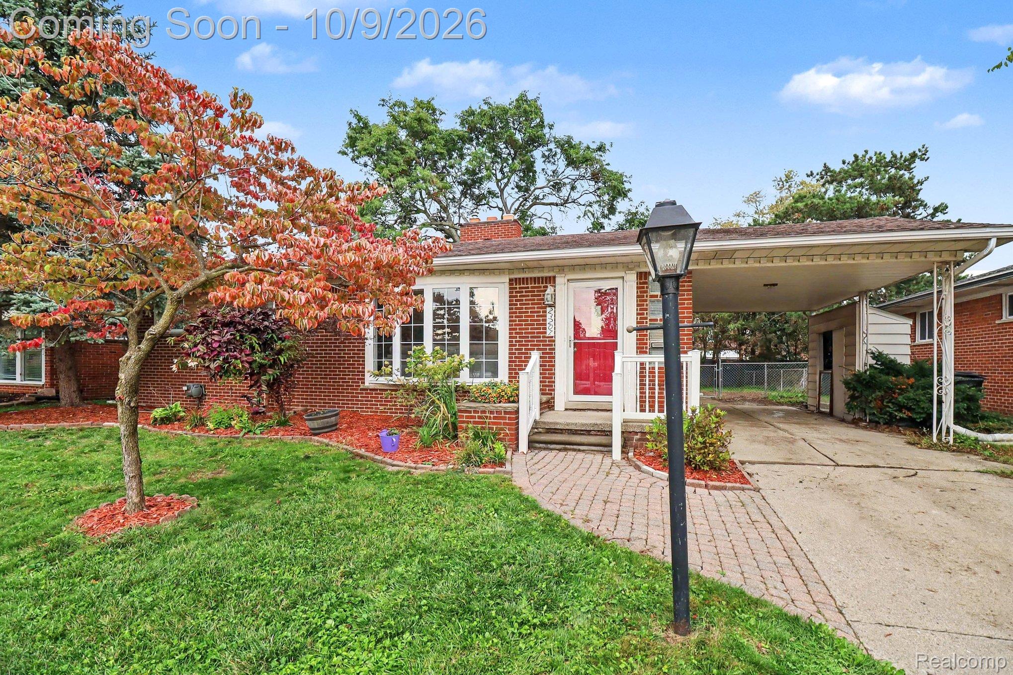 23207 Norcrest Drive Property Photo 1