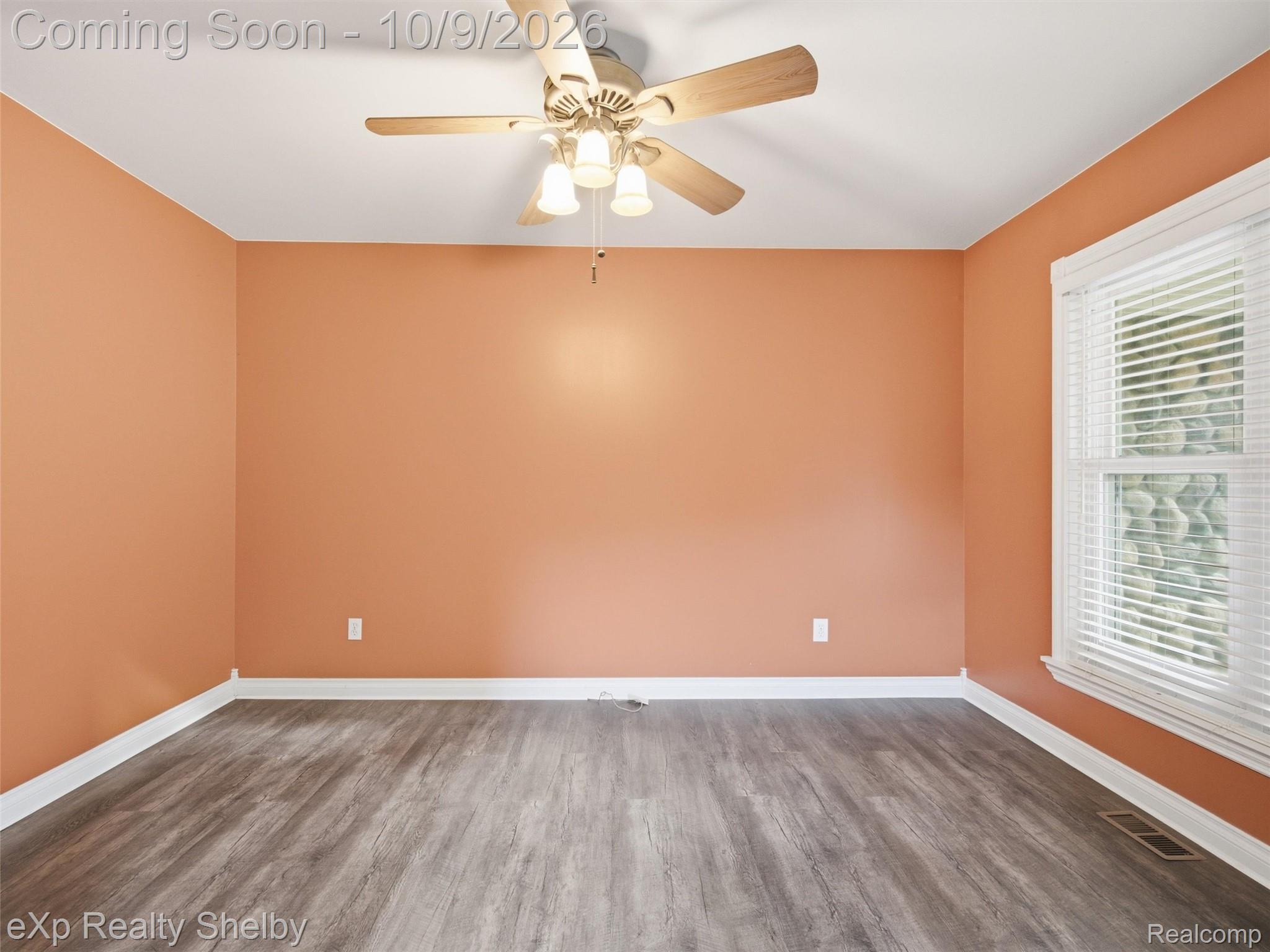 73927 Madison Street Property Photo 6