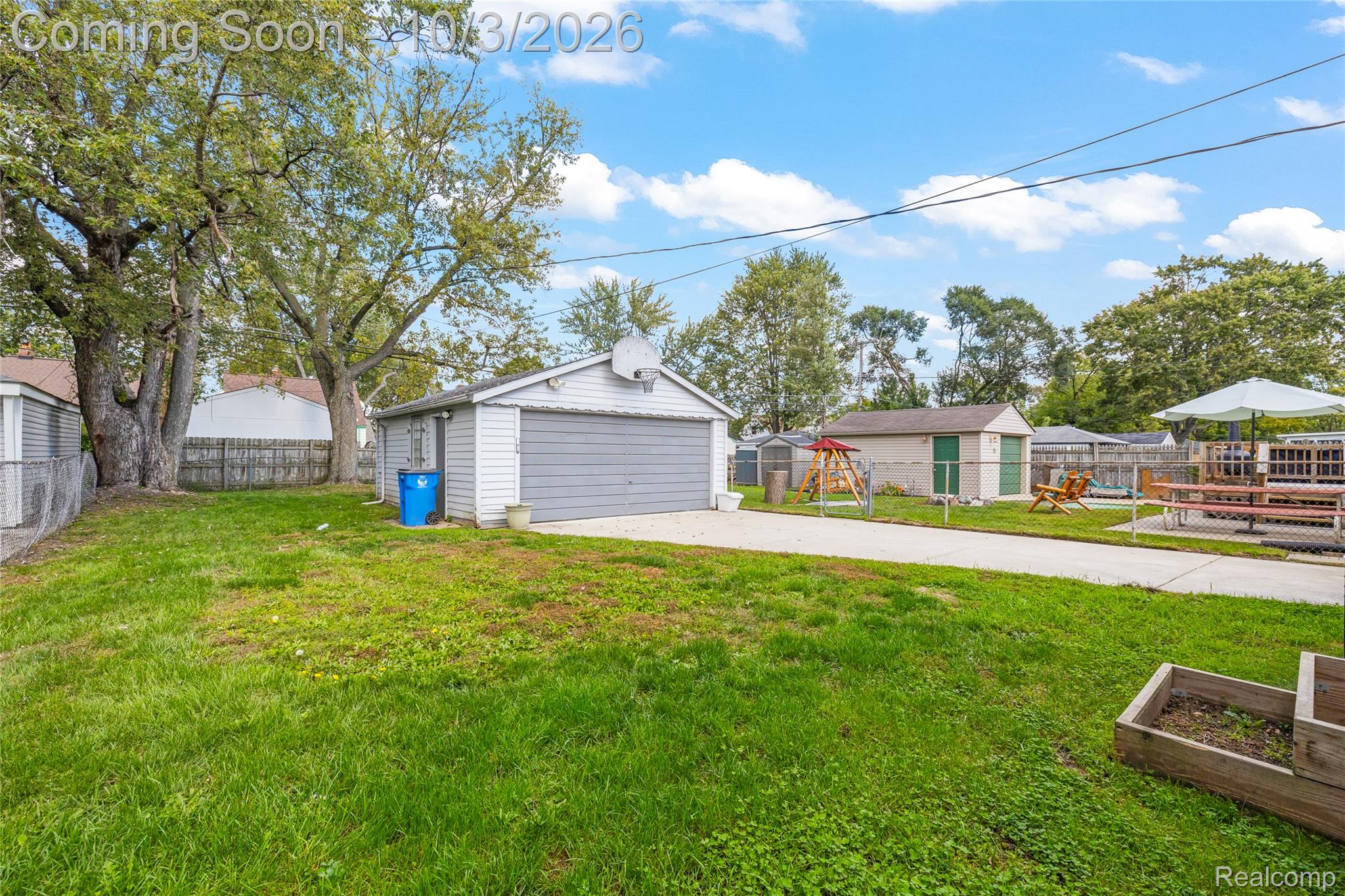 25274 Colgate Street Property Photo 22