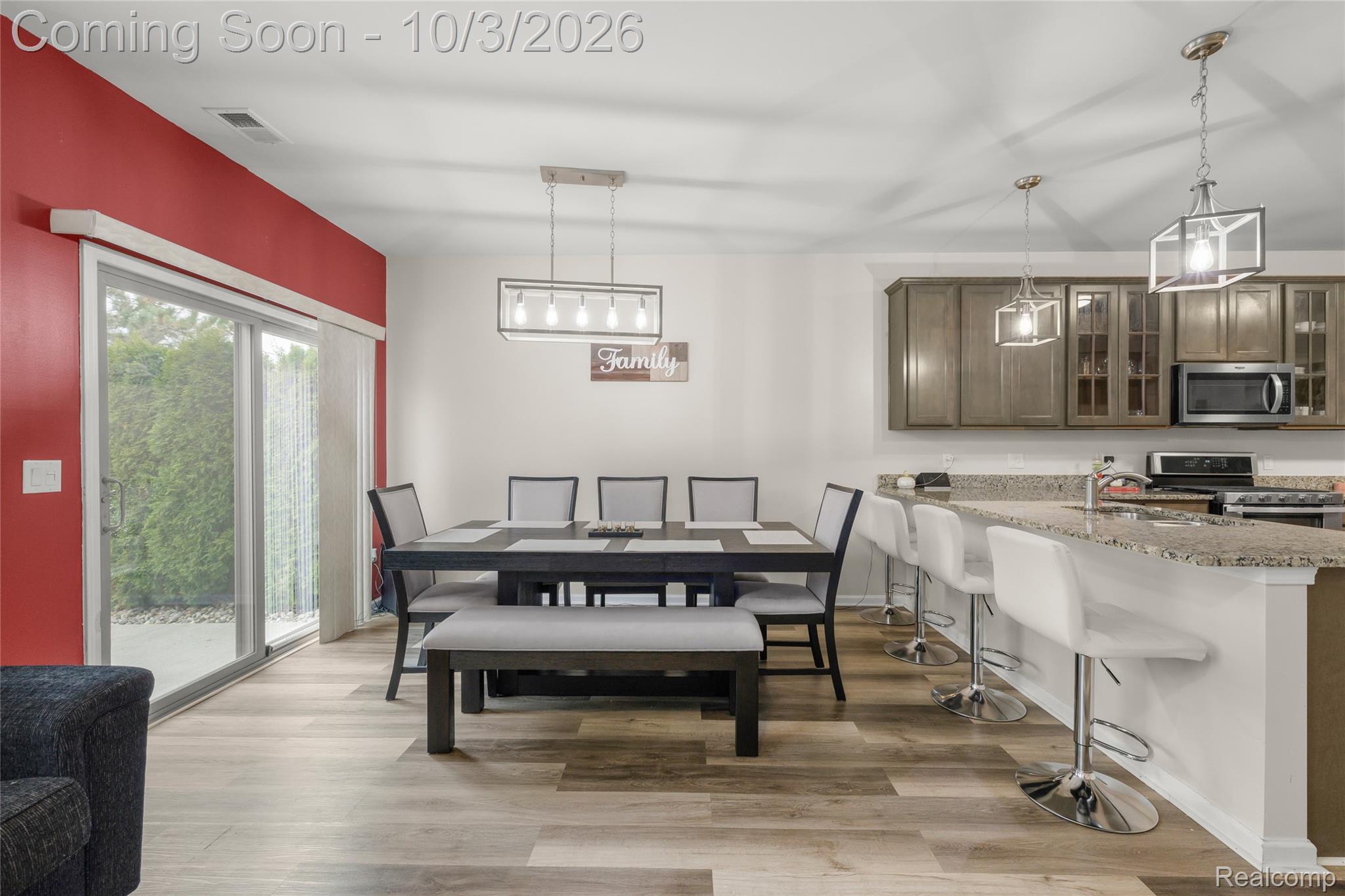 23116 Clarewood Street Property Photo 9