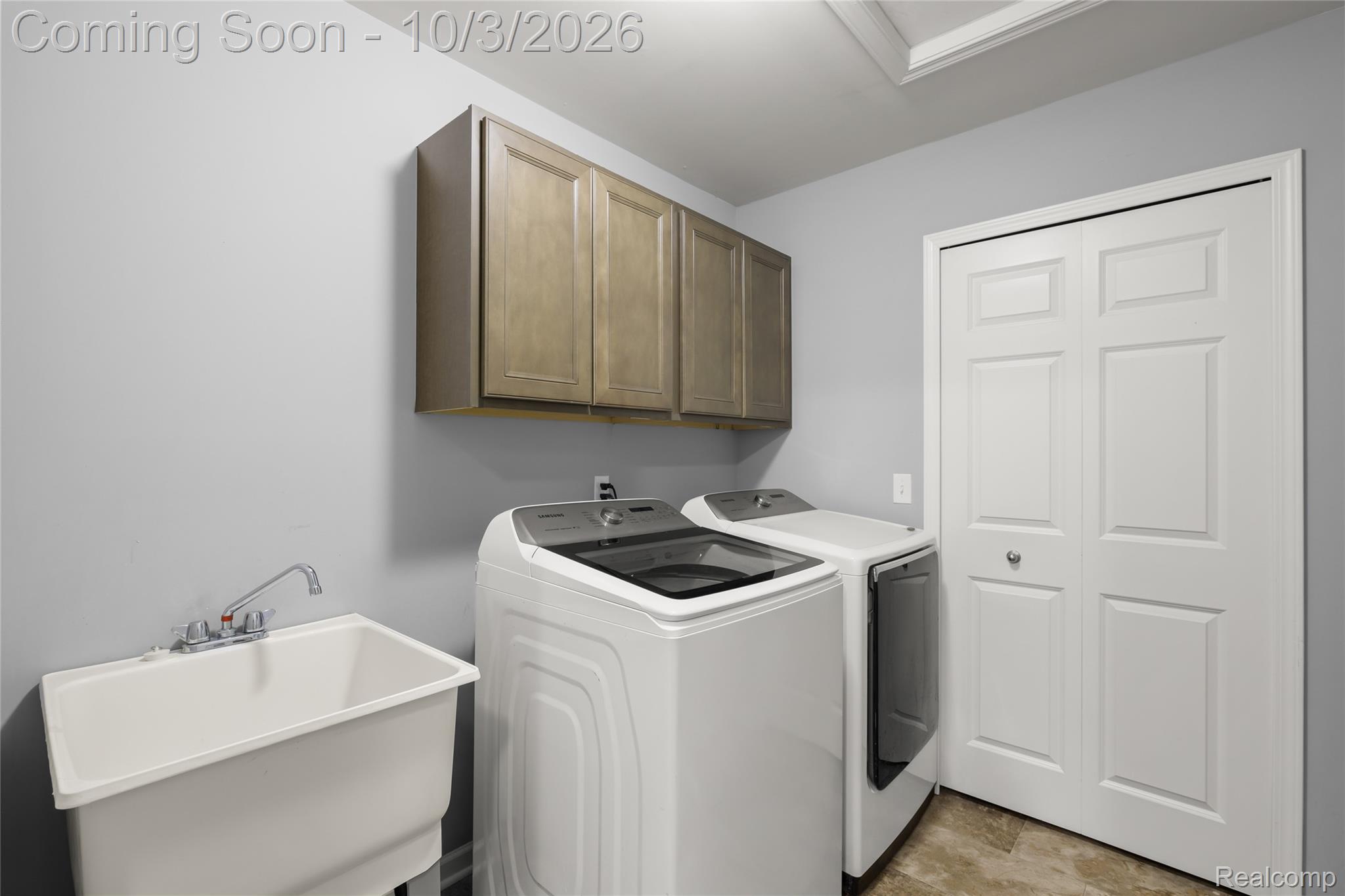 23116 Clarewood Street Property Photo 18