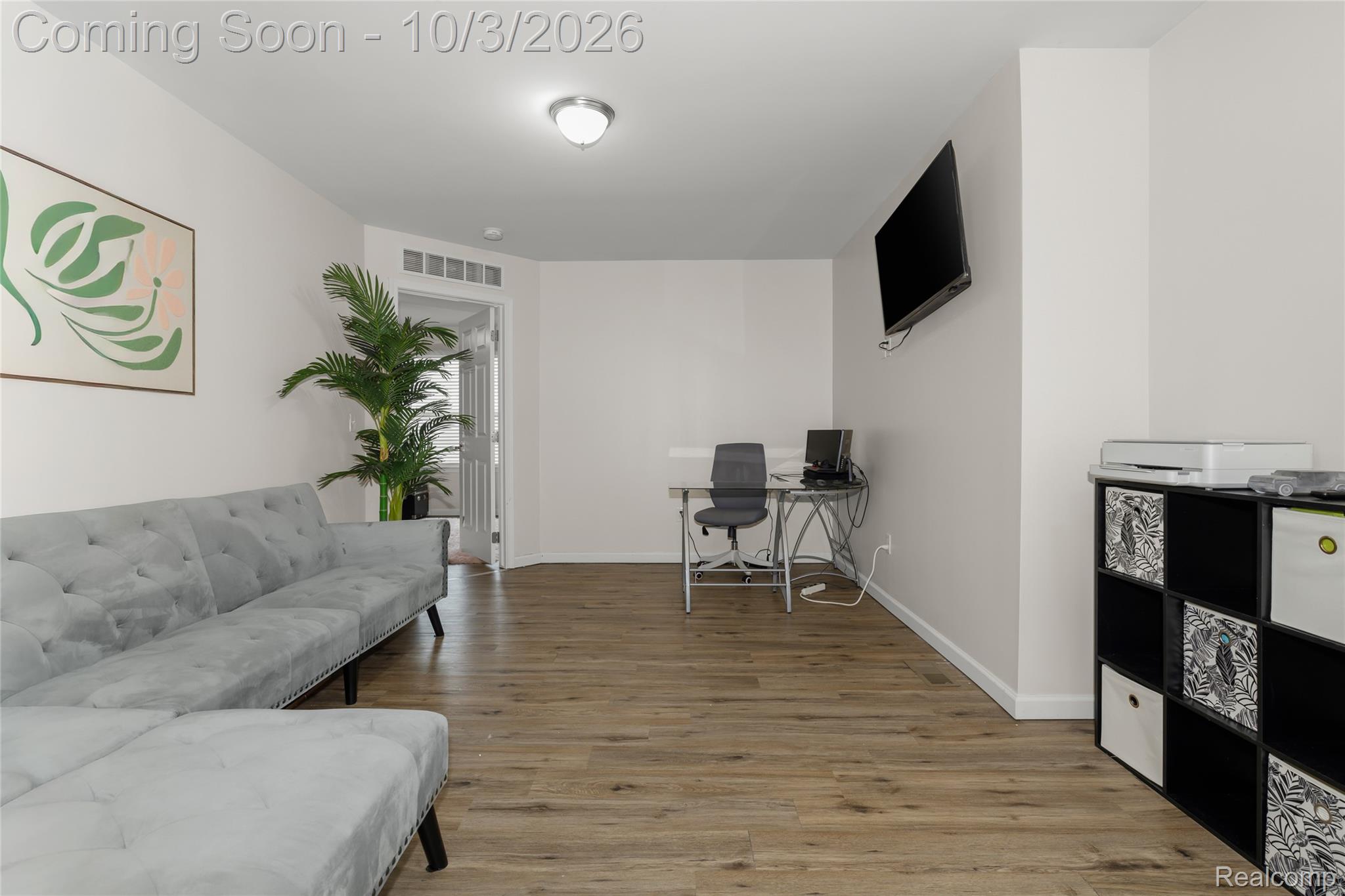 23116 Clarewood Street Property Photo 20