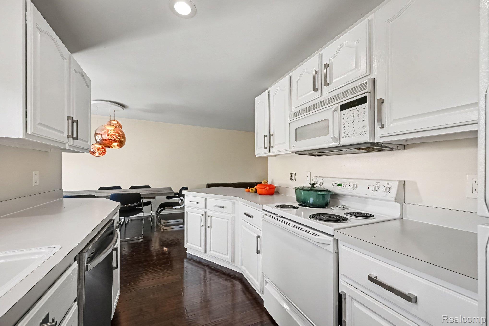 1467 Chesapeake Drive Property Photo 15