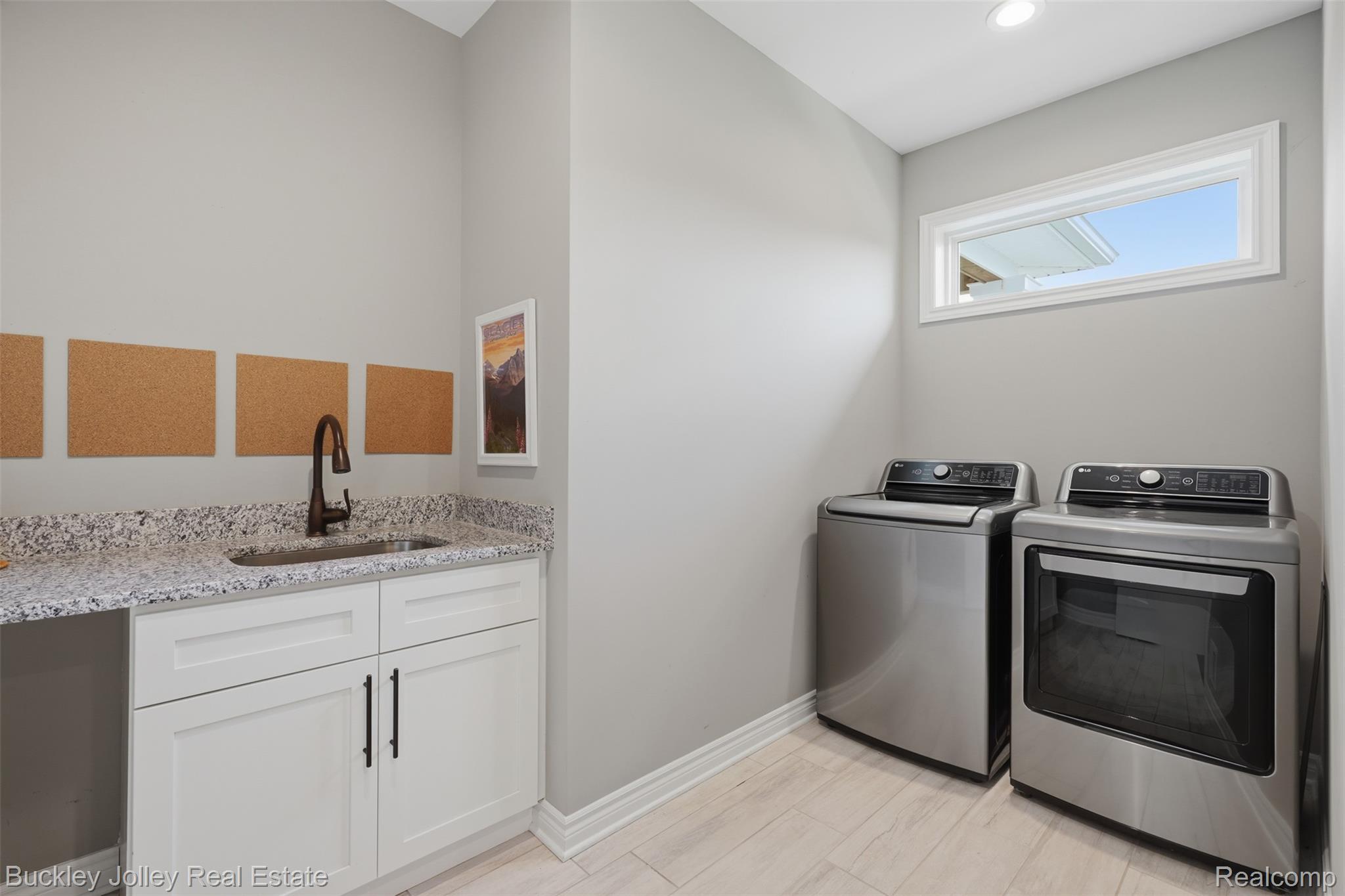 3703 Jesse Drive Property Photo 14