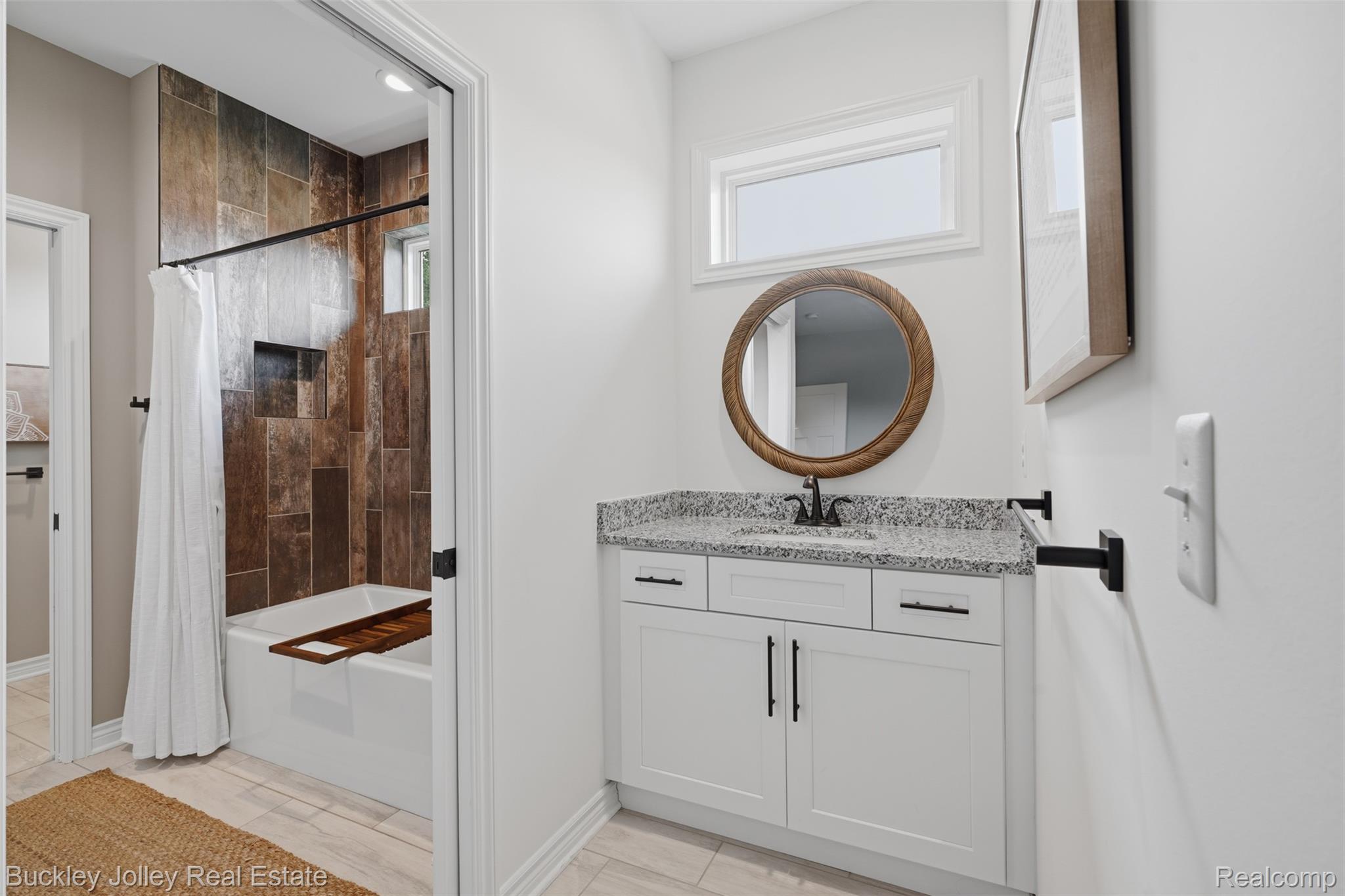 3703 Jesse Drive Property Photo 18