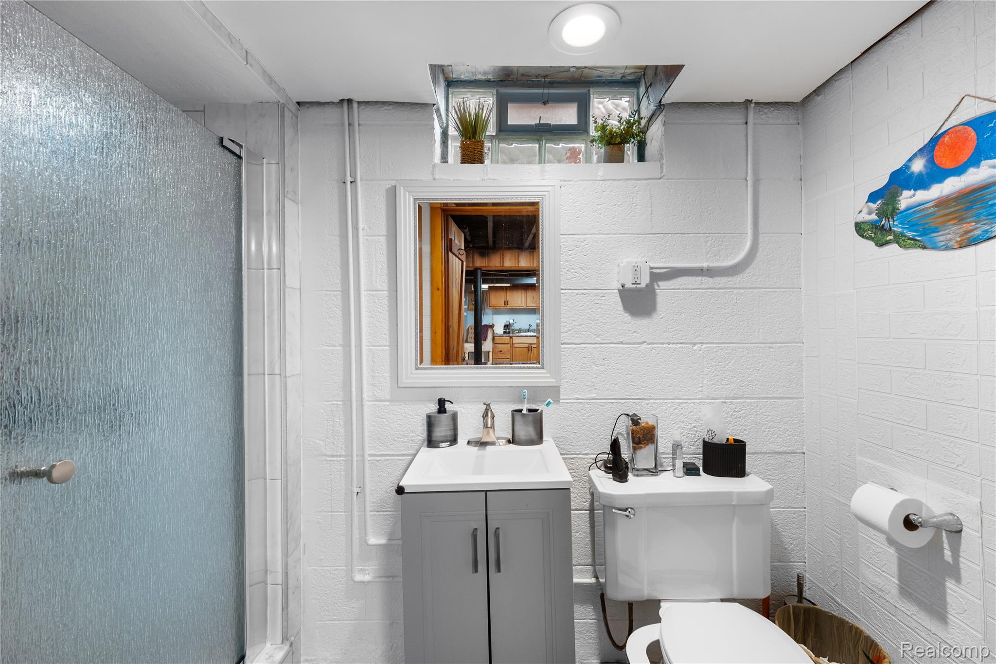 827 N Vernon Street Property Photo 18
