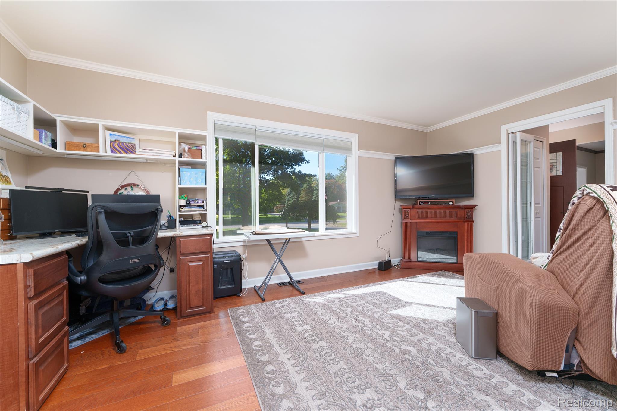 81 Groveland Drive Property Photo 13