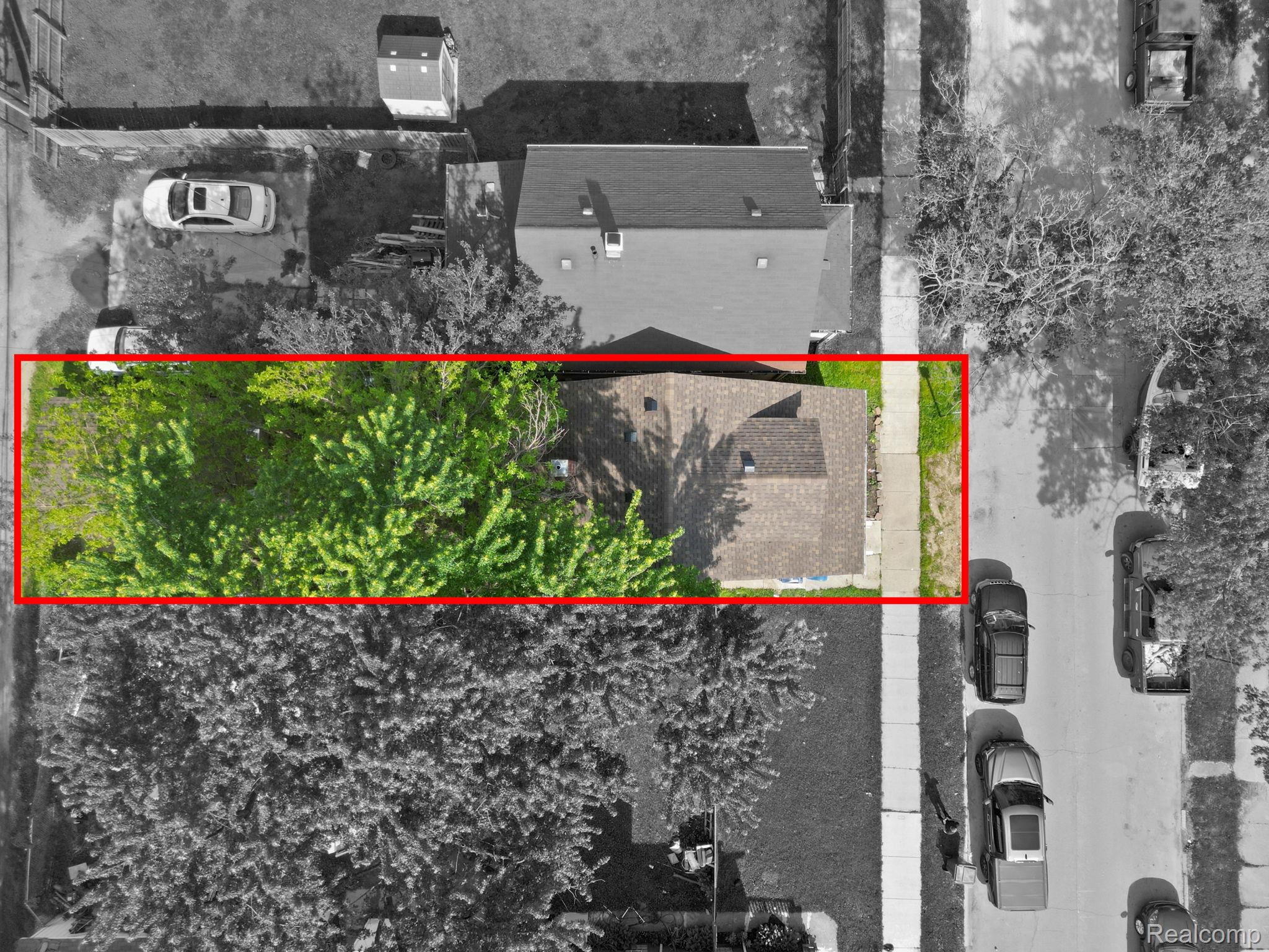 74 Pine Street Property Photo 24