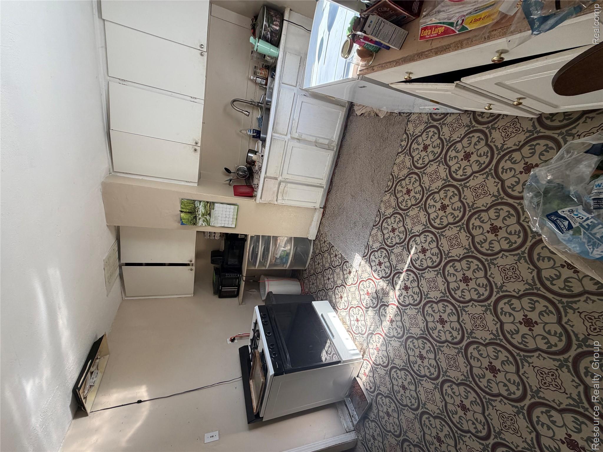 12723 Ostrander Road Property Photo 6