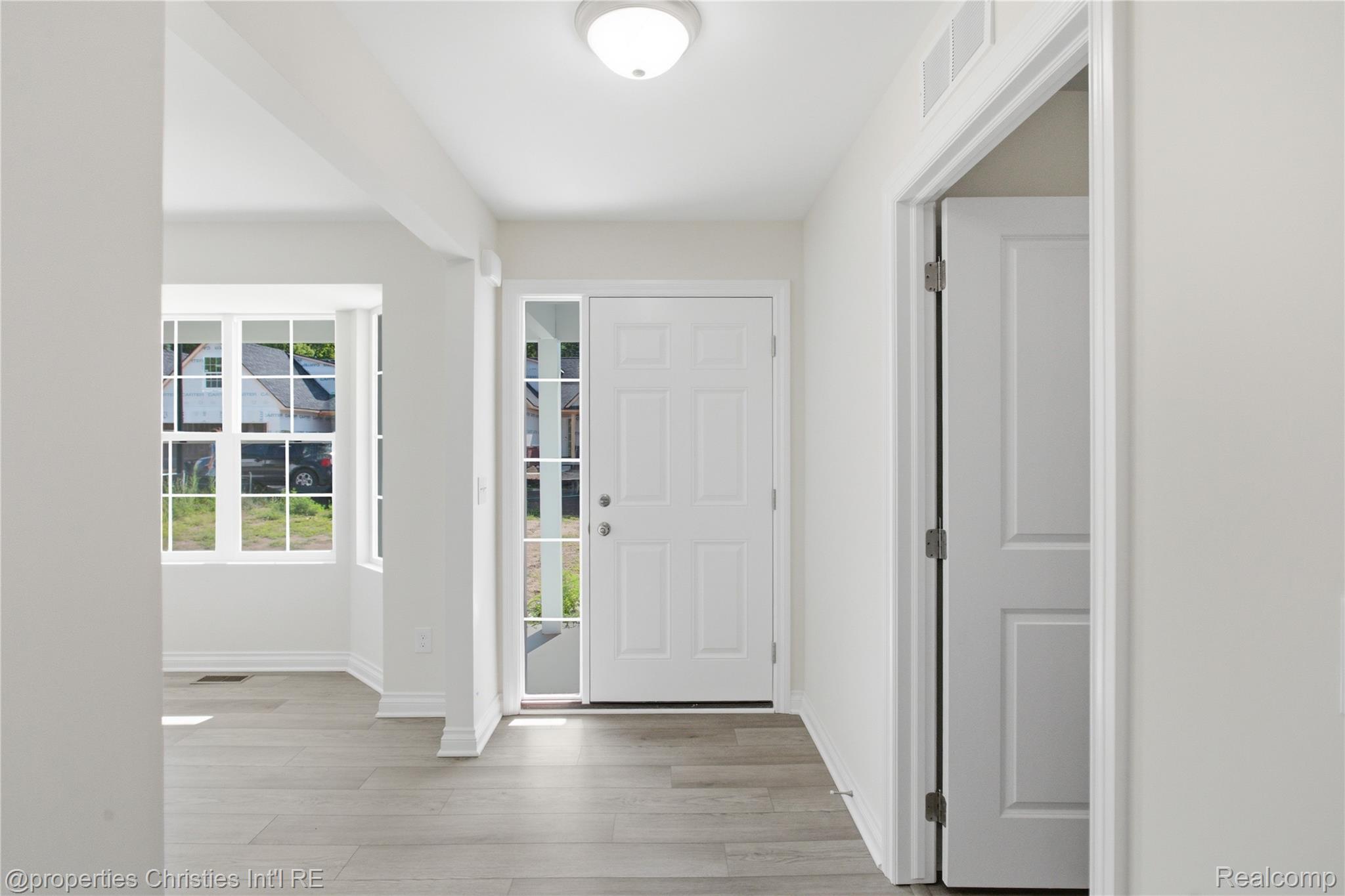 757 Nelsons Ridge 2 Property Photo 2