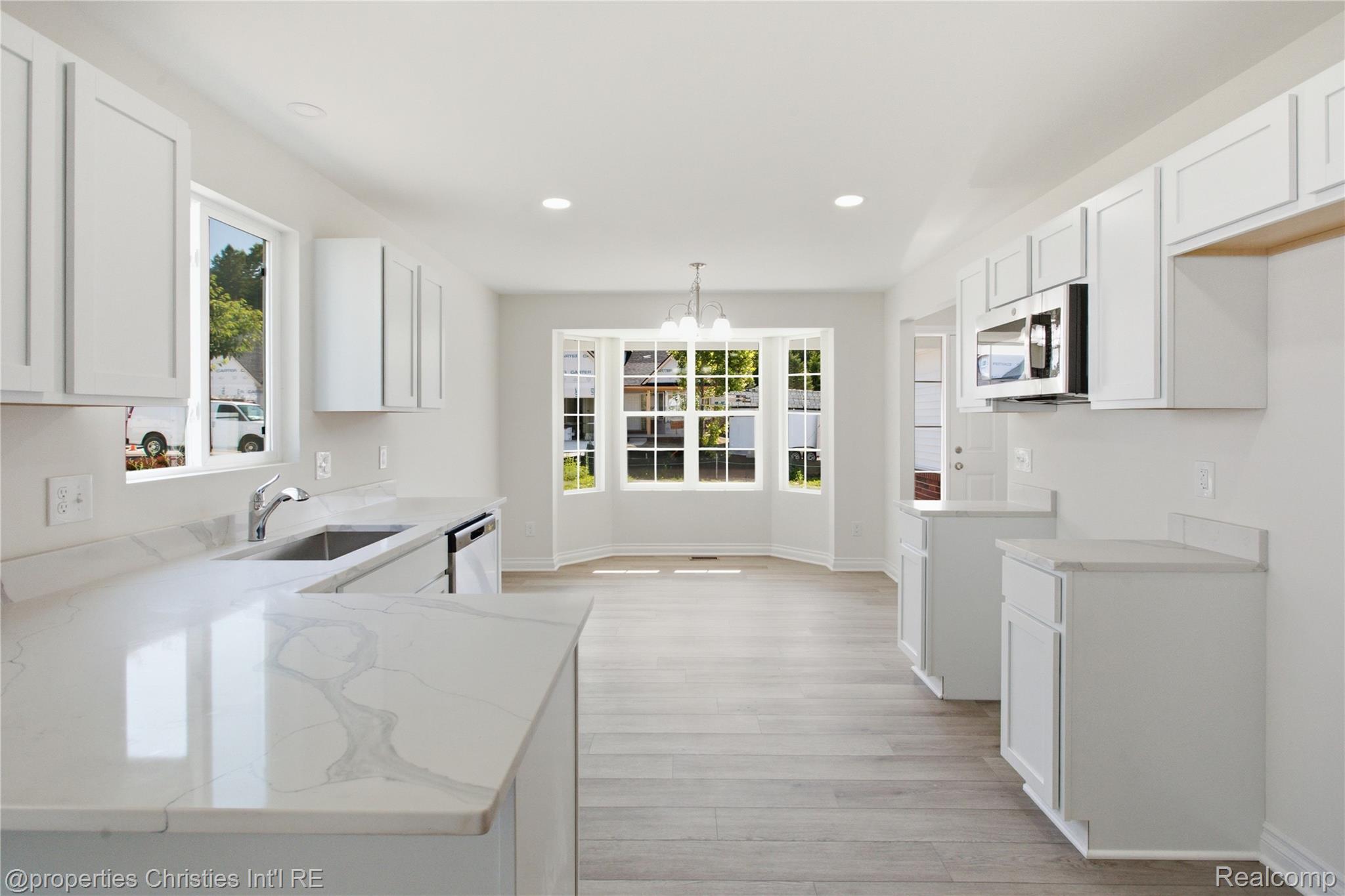 757 Nelsons Ridge 2 Property Photo 10