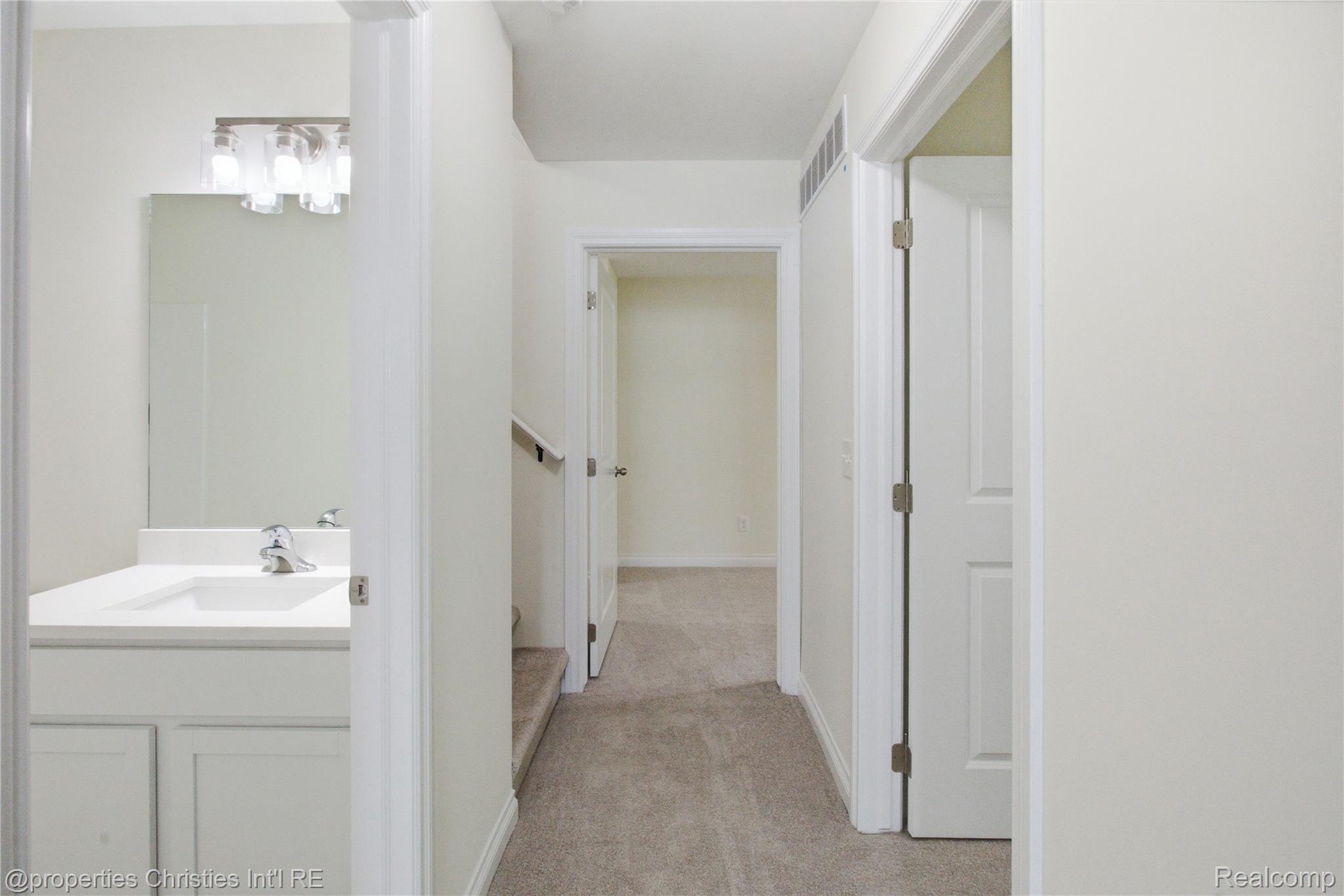 757 Nelsons Ridge 2 Property Photo 16