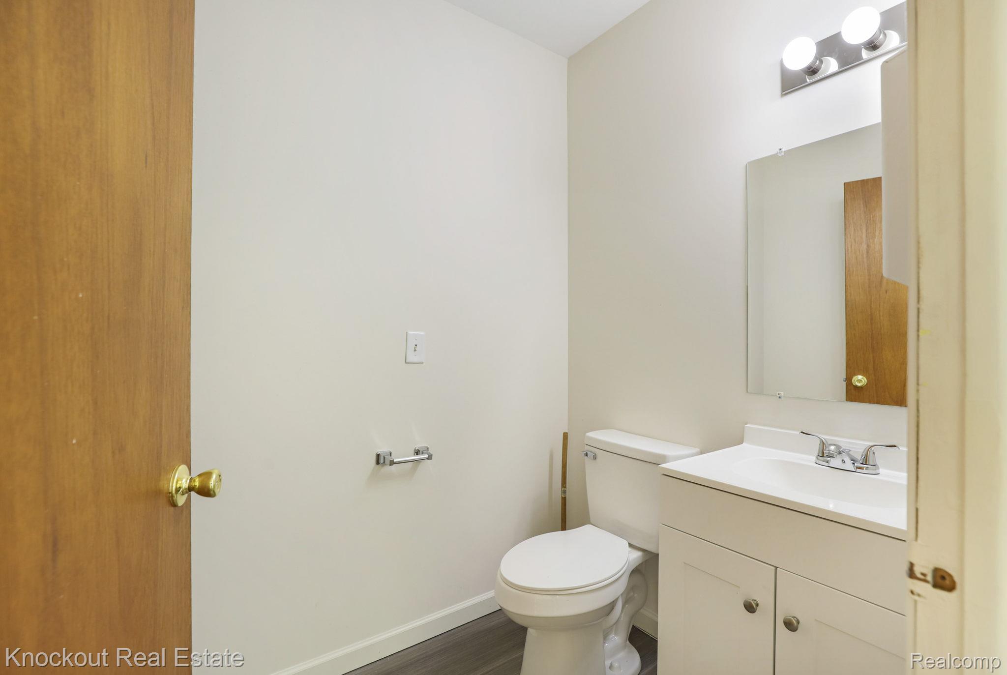 3212 S Dye Road Property Photo 17
