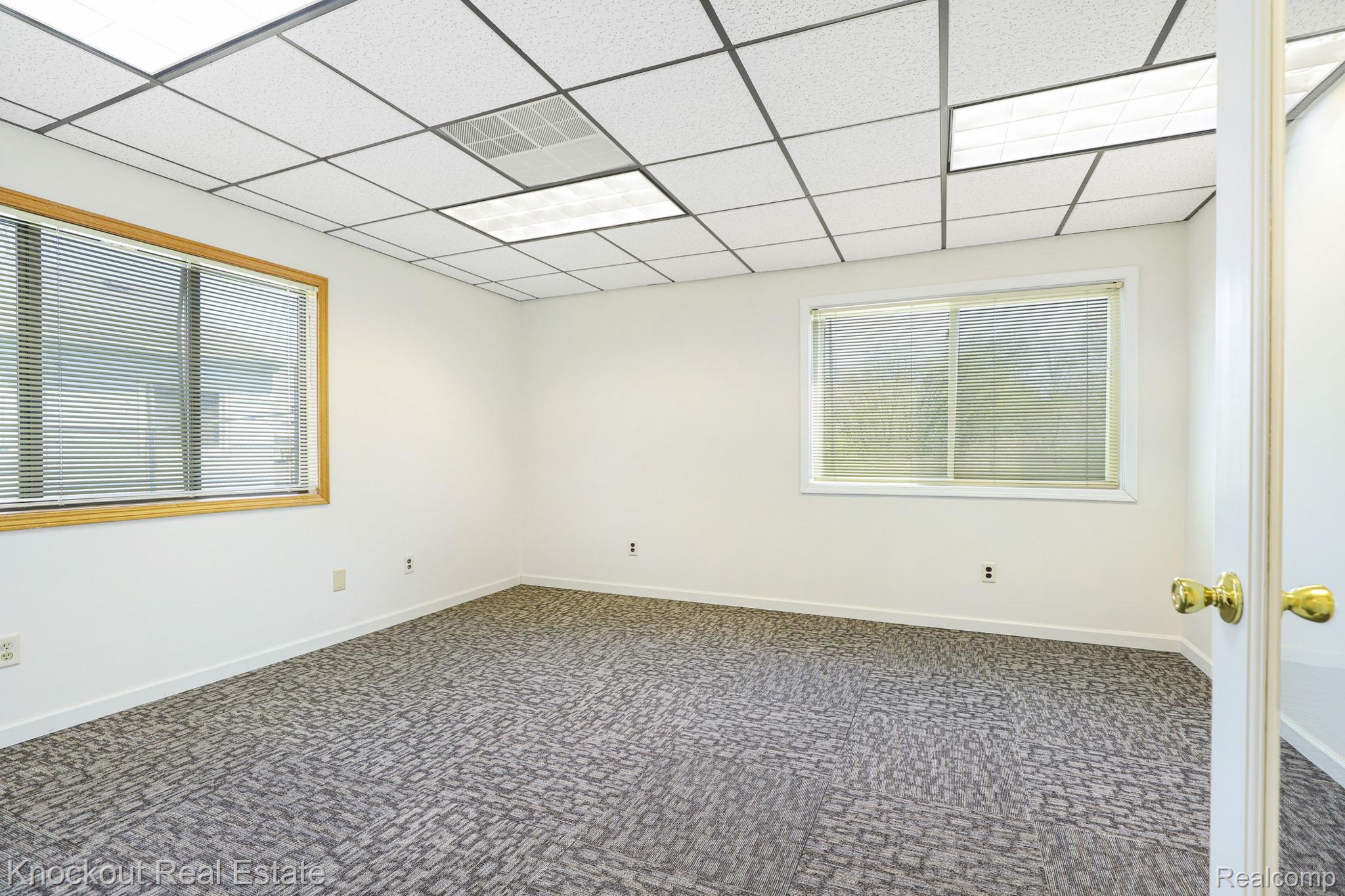 3212 S Dye Road Property Photo 18