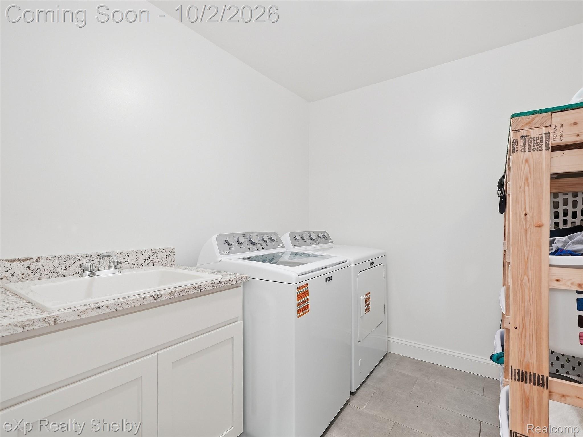 47375 Bayside Circle Property Photo 17