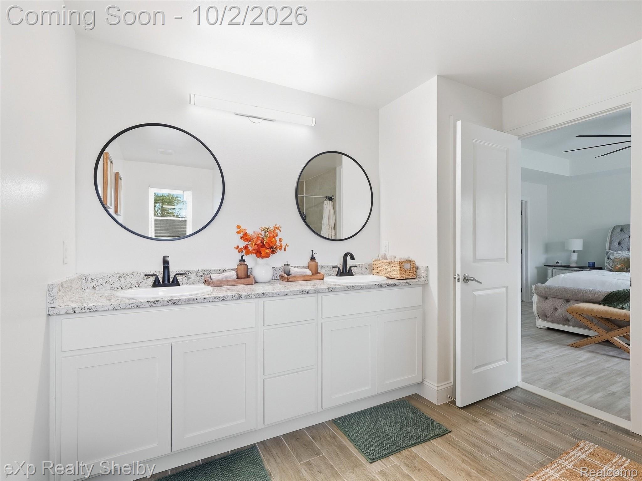 47375 Bayside Circle Property Photo 18