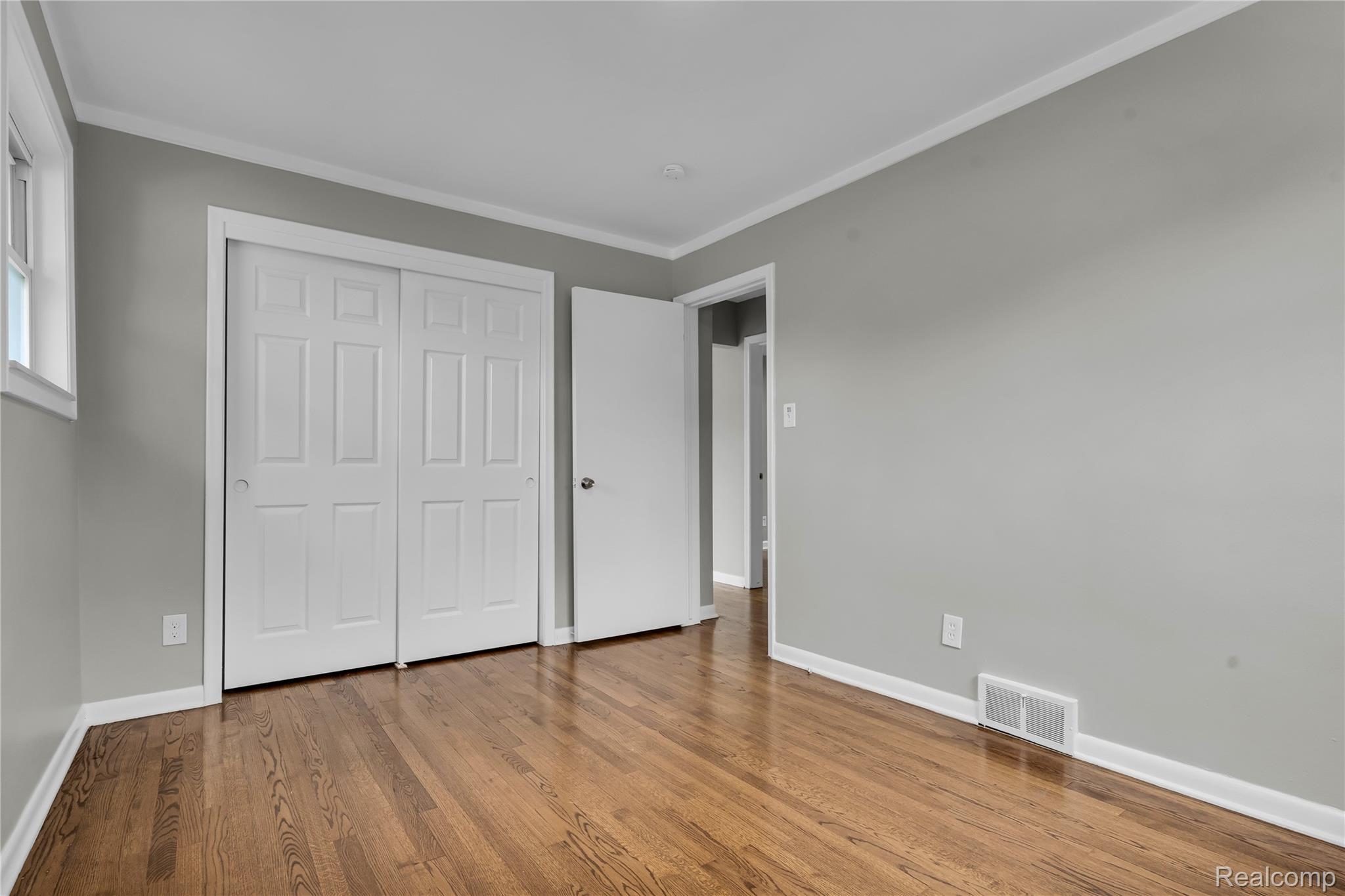 8577 Dixie Lane Property Photo 18