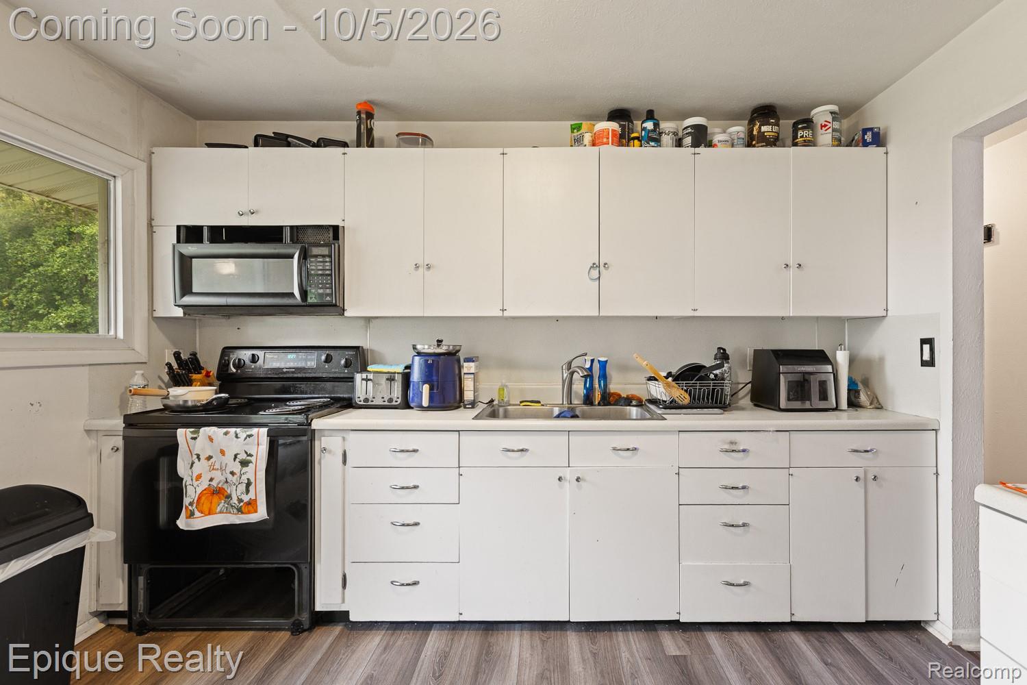 1231 Vine Street Property Photo 17