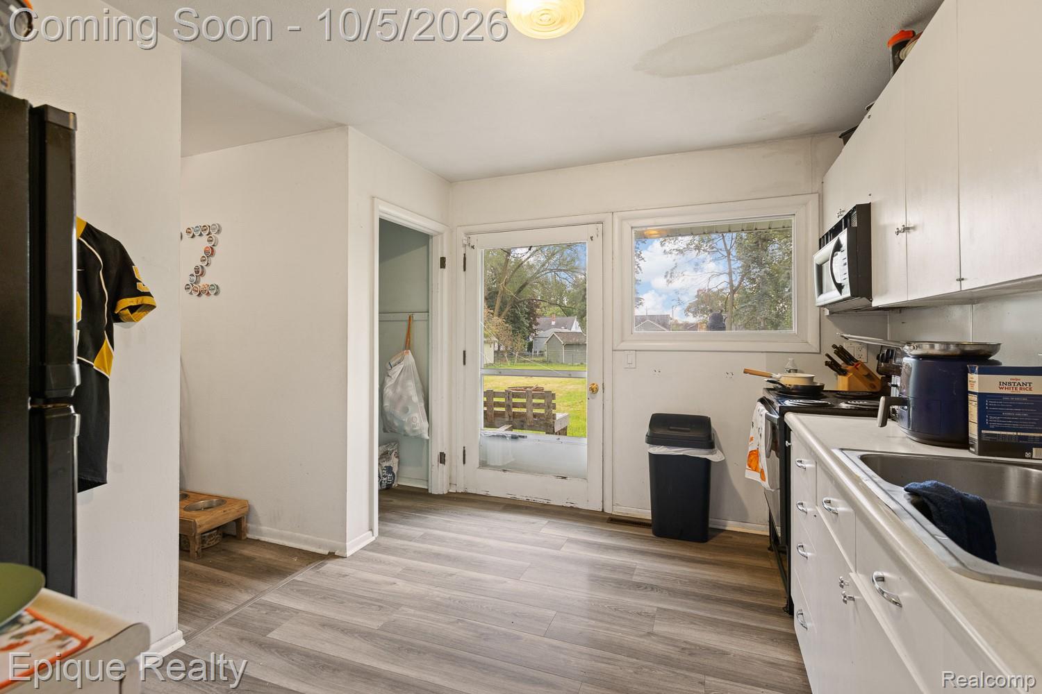1231 Vine Street Property Photo 18