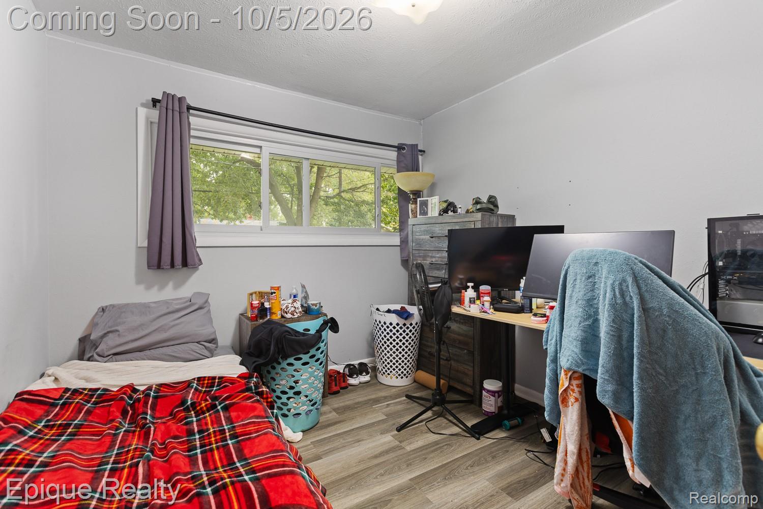 1231 Vine Street Property Photo 20