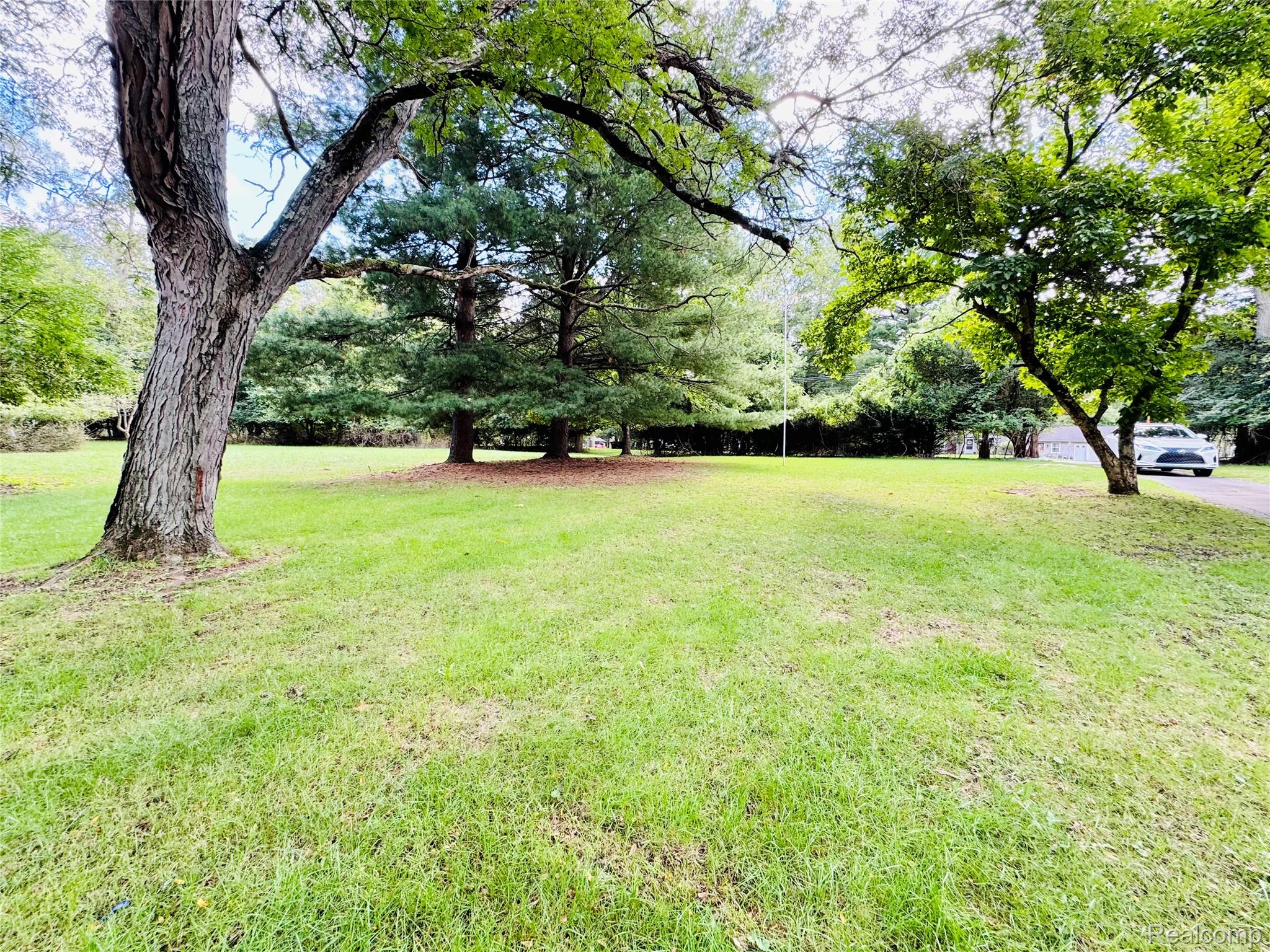 25400 Larkins Street Property Photo 2