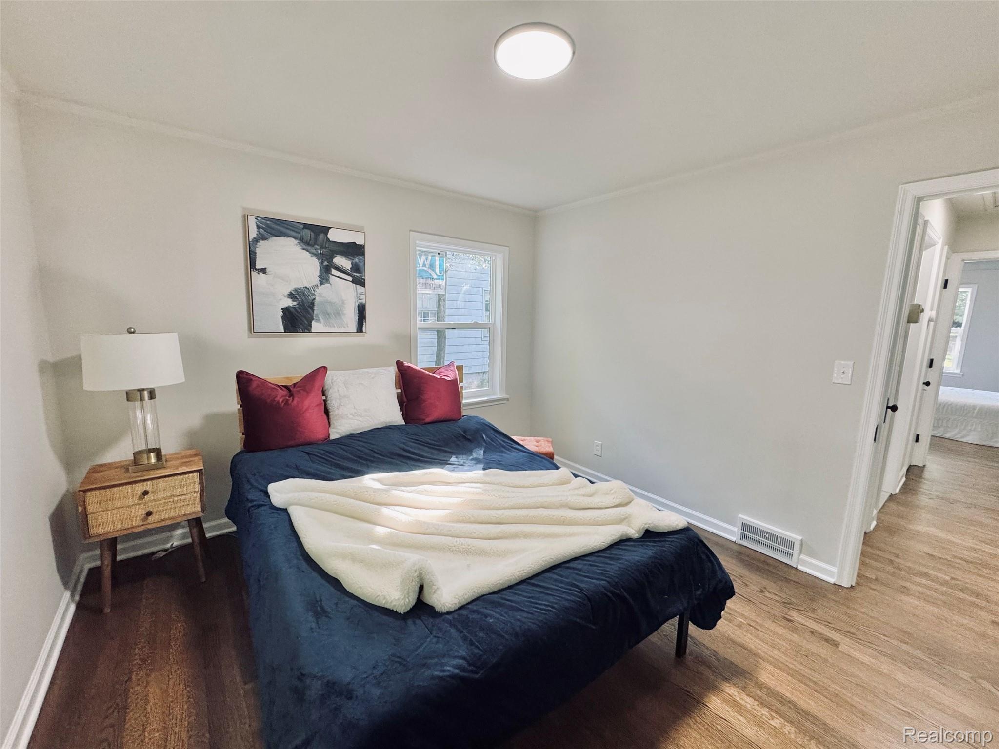 25400 Larkins Street Property Photo 16