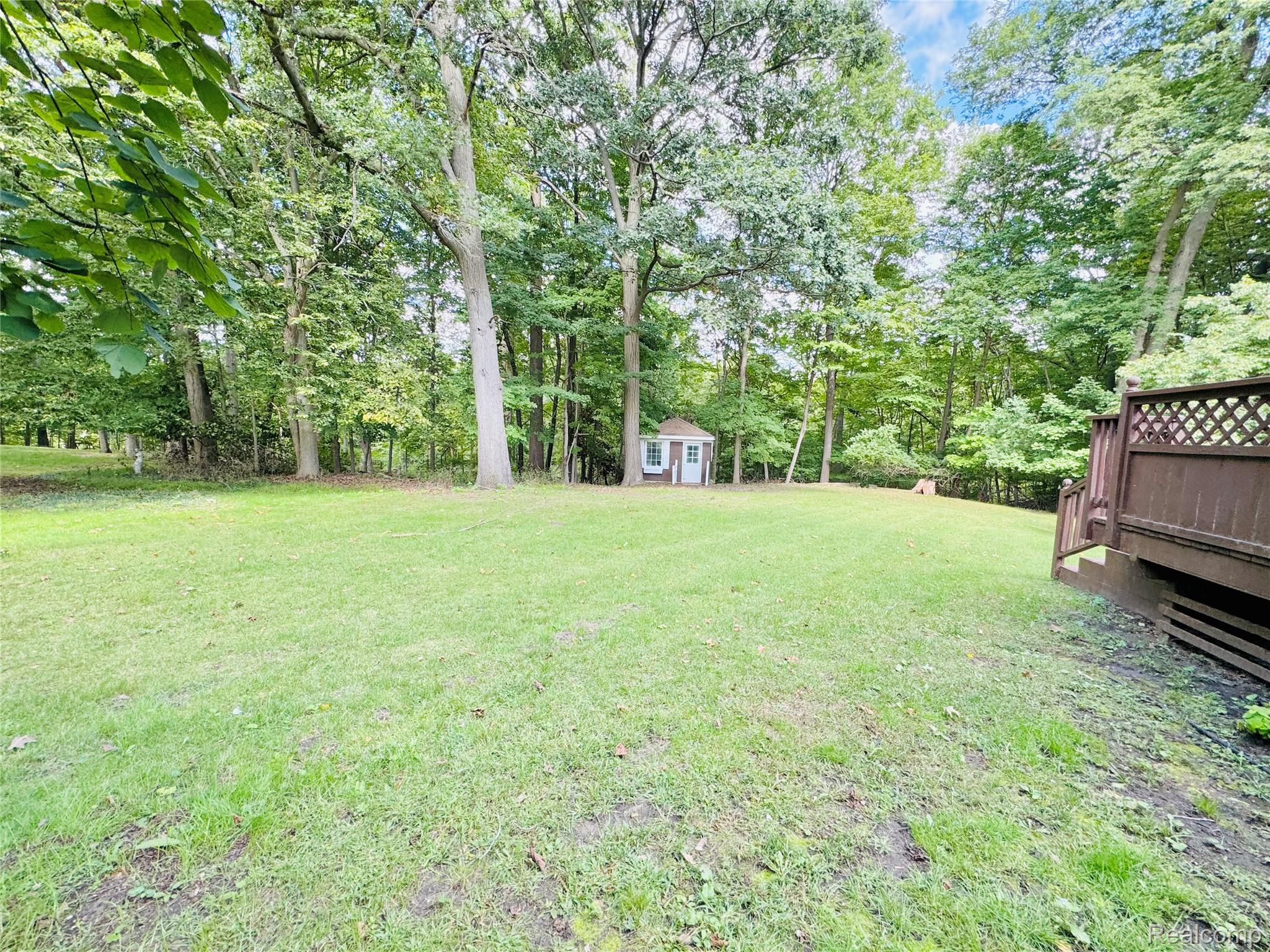 25400 Larkins Street Property Photo 24