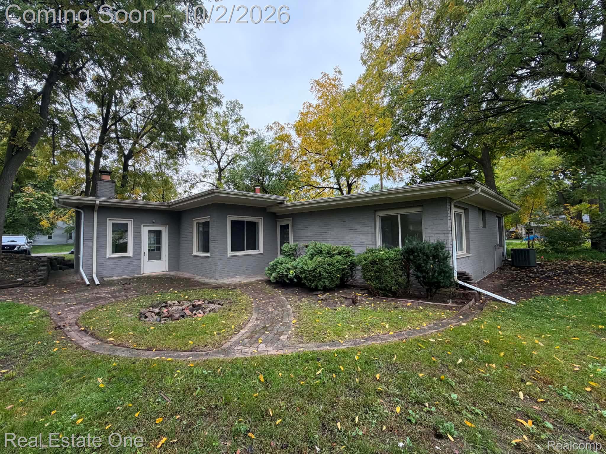 1131 Kettering Street Property Photo 4