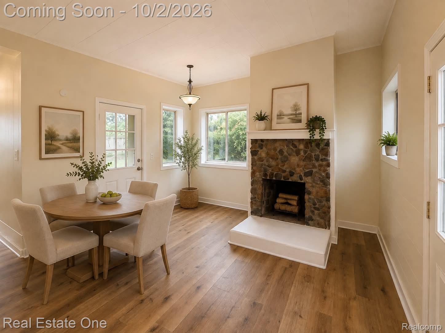 1131 Kettering Street Property Photo 6
