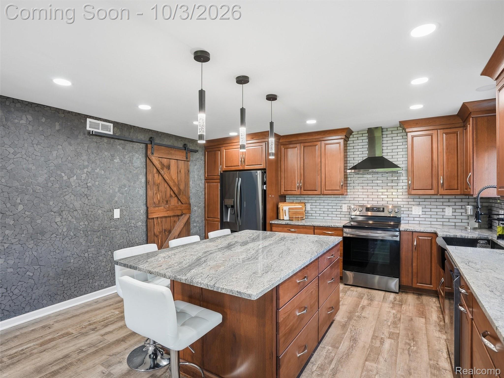 1848 Packer Road Property Photo 6