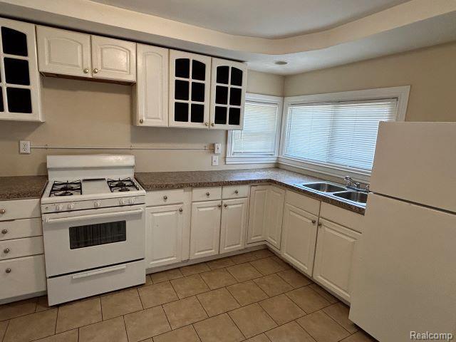 8129 Studebaker Avenue Property Photo 5