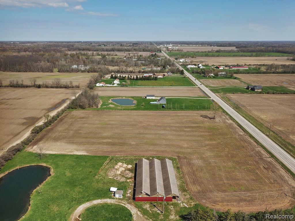 32 Mile Road Property Photo 14