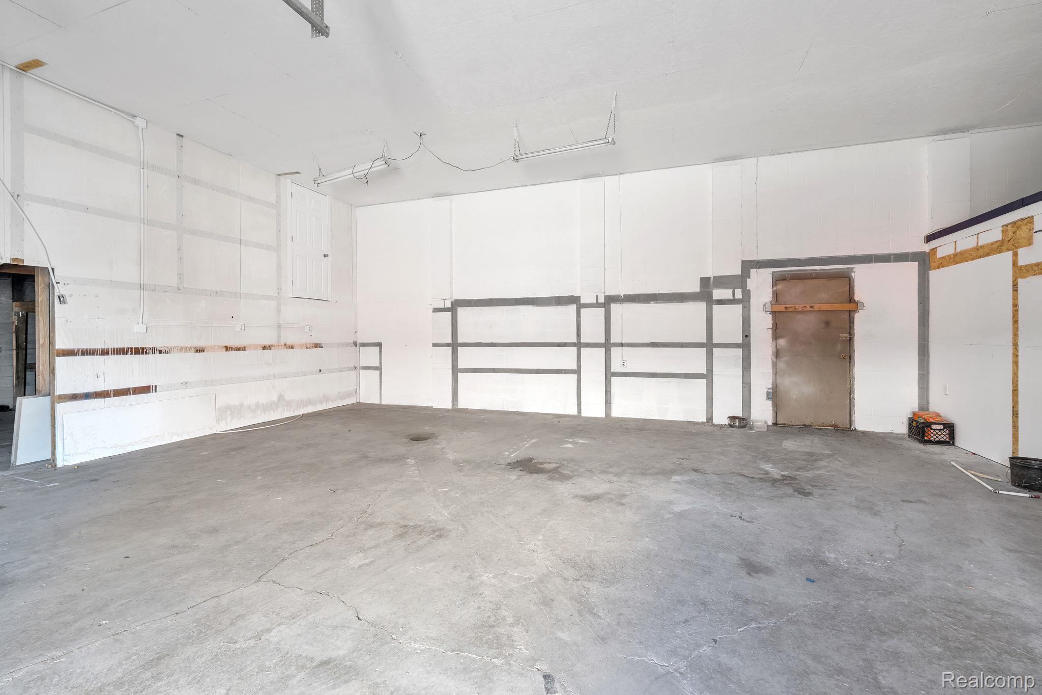 531 Woodlawn Avenue Property Photo 7